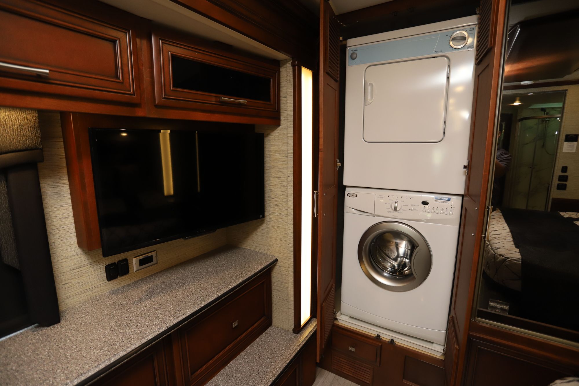 Used 2016 Newmar Ventana 4316 Class A  For Sale