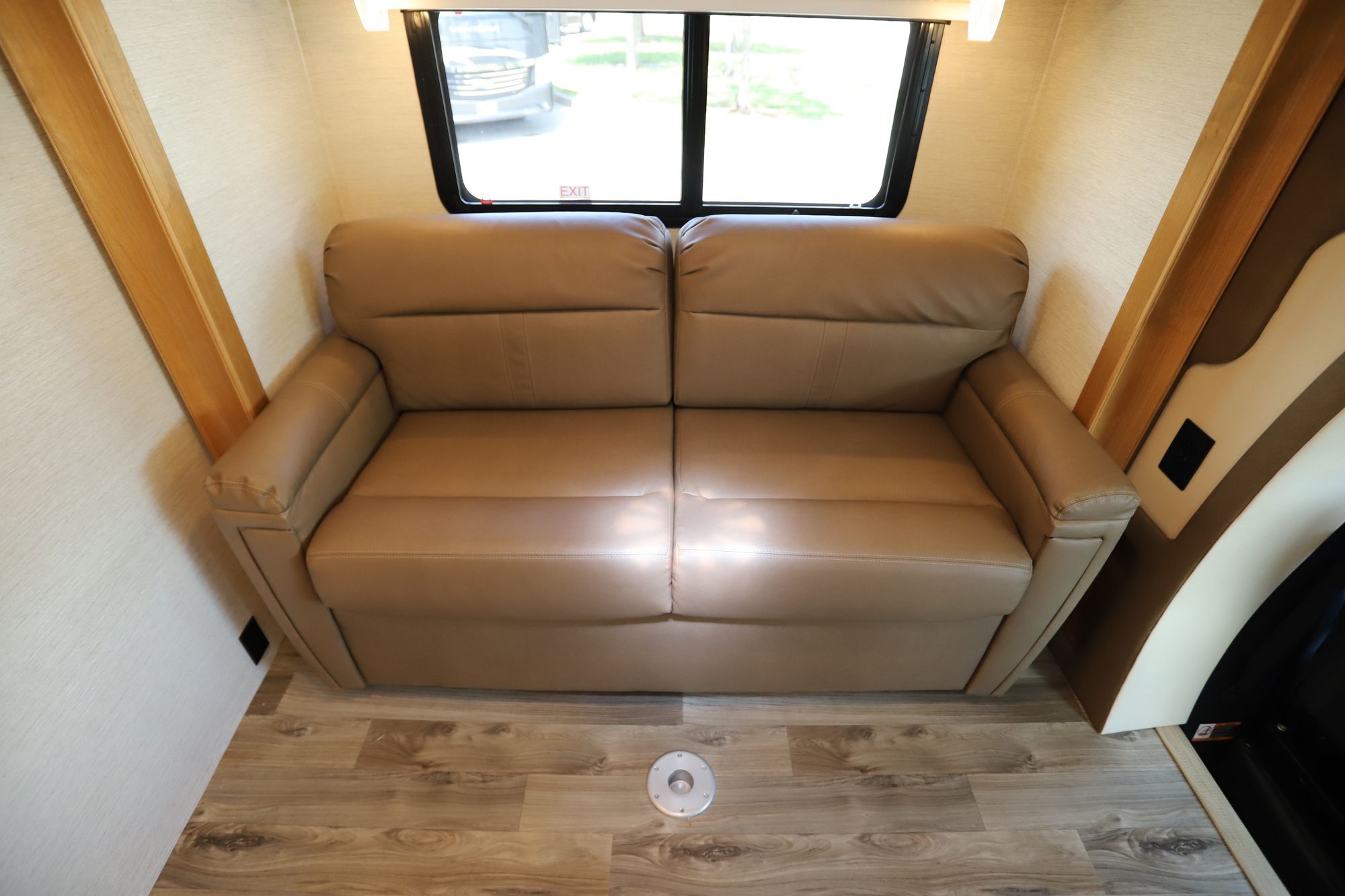 Used 2020 Tiffin Motor Homes Wayfarer 25QW Class C  For Sale