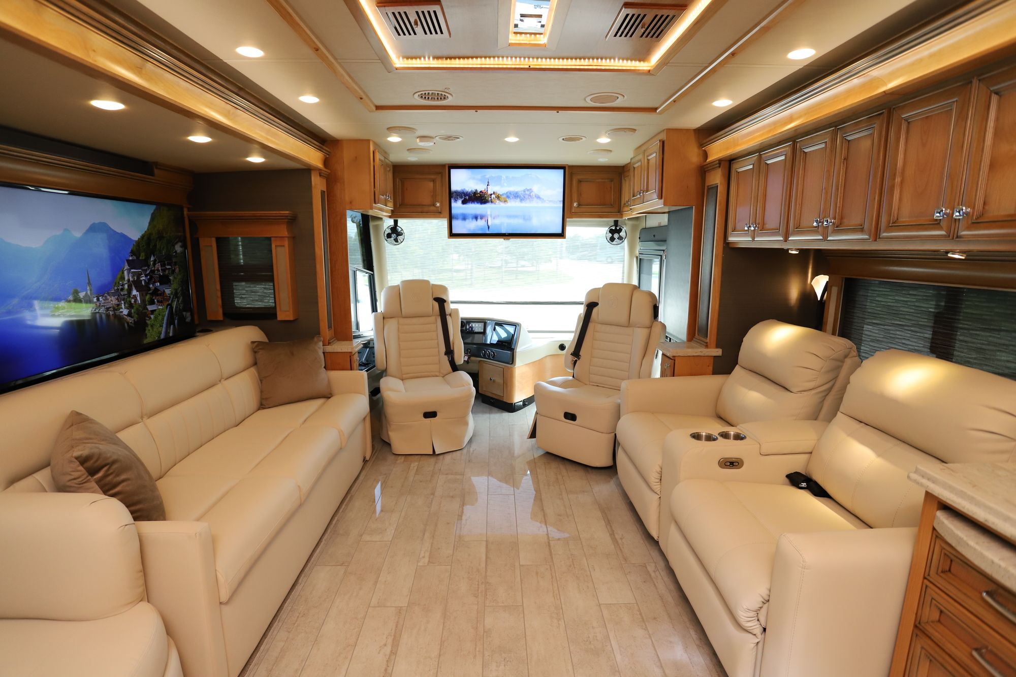 New 2020 Tiffin Motor Homes Phaeton 40QBH Class A  For Sale