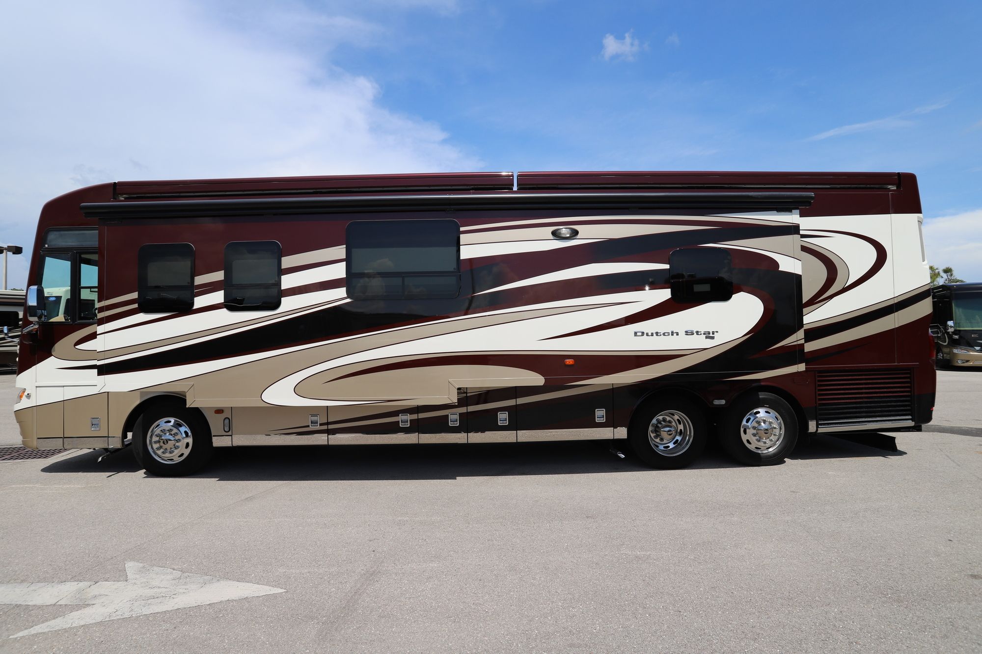 Used 2016 Newmar Dutch Star 4018 Class A  For Sale