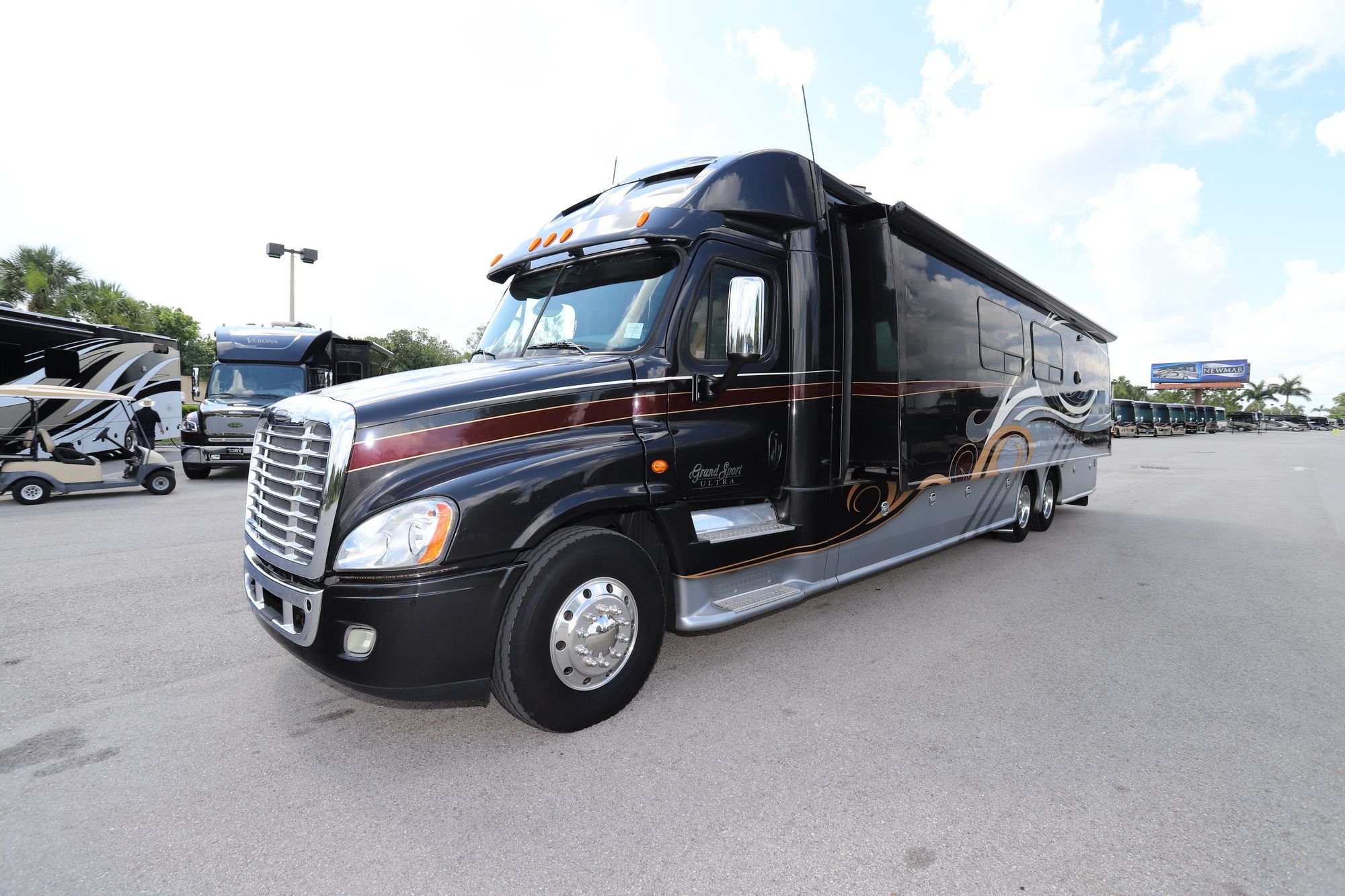 Used 2014 Forest River Grand Sport Ultra 453 Super C  For Sale