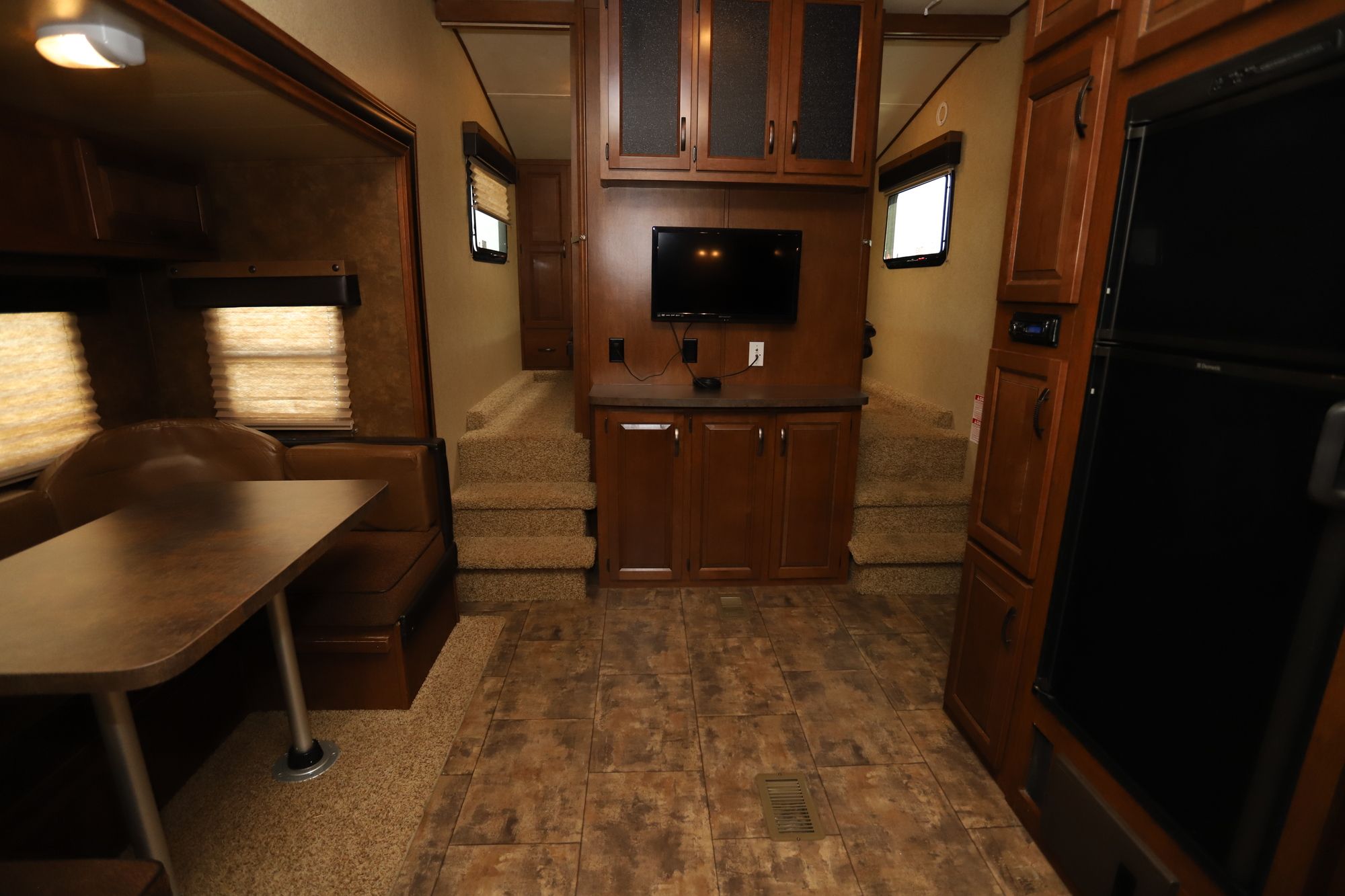 Used 2013 Forest River Hyperlightxlr 30HFS5 Fifth Wheel  For Sale