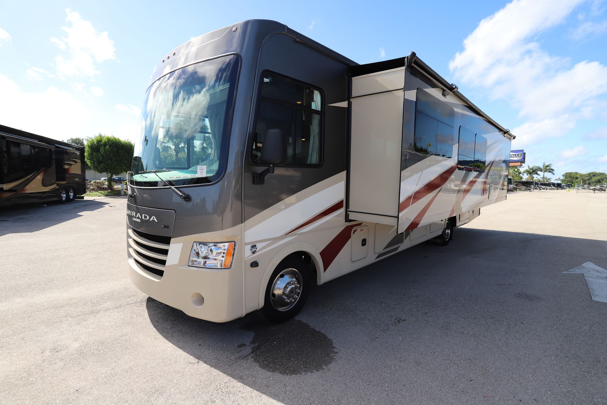 Used 2020 Coachmen Mirada 32SS Class A  For Sale