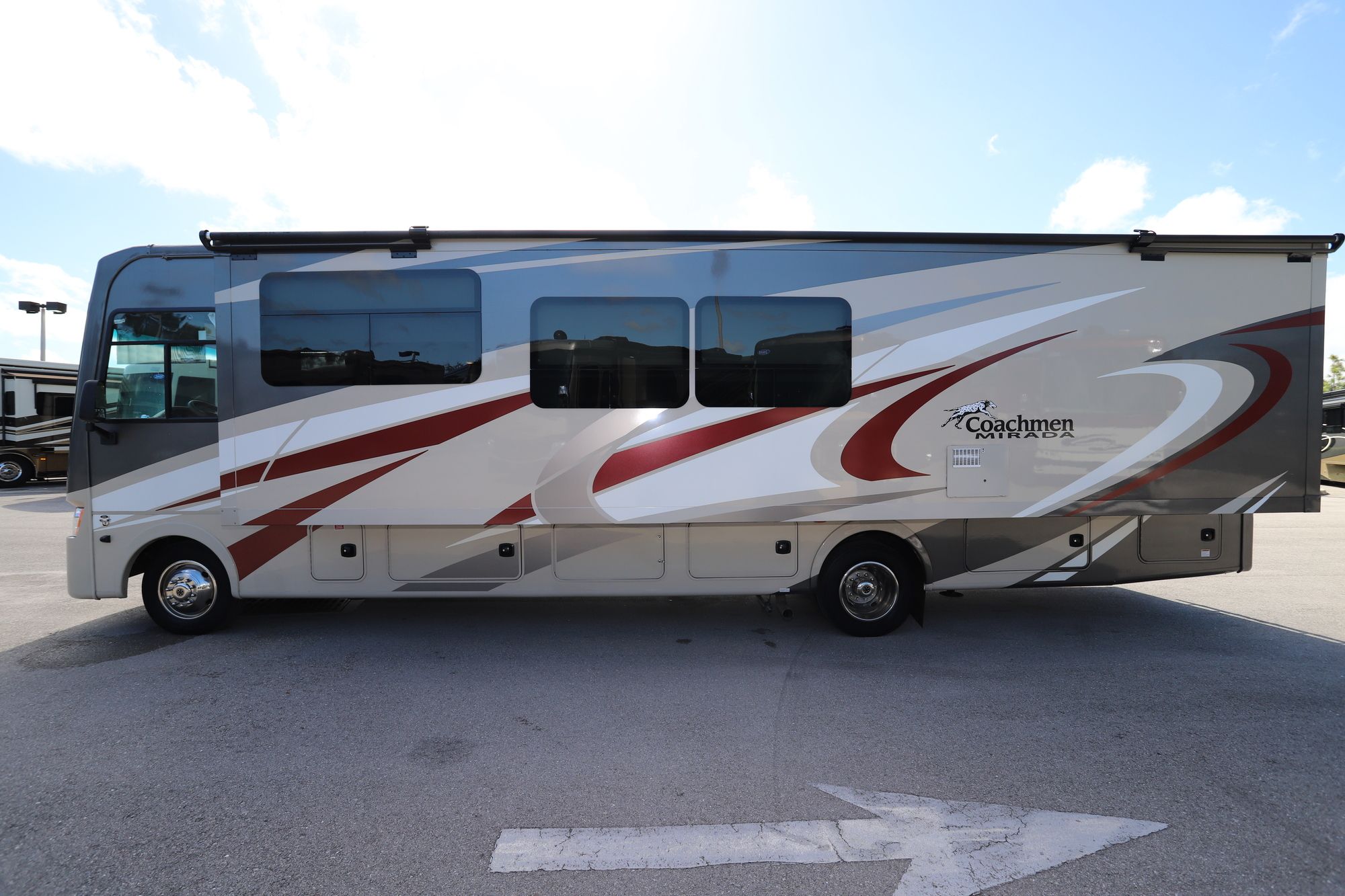 Used 2020 Coachmen Mirada 32SS Class A  For Sale