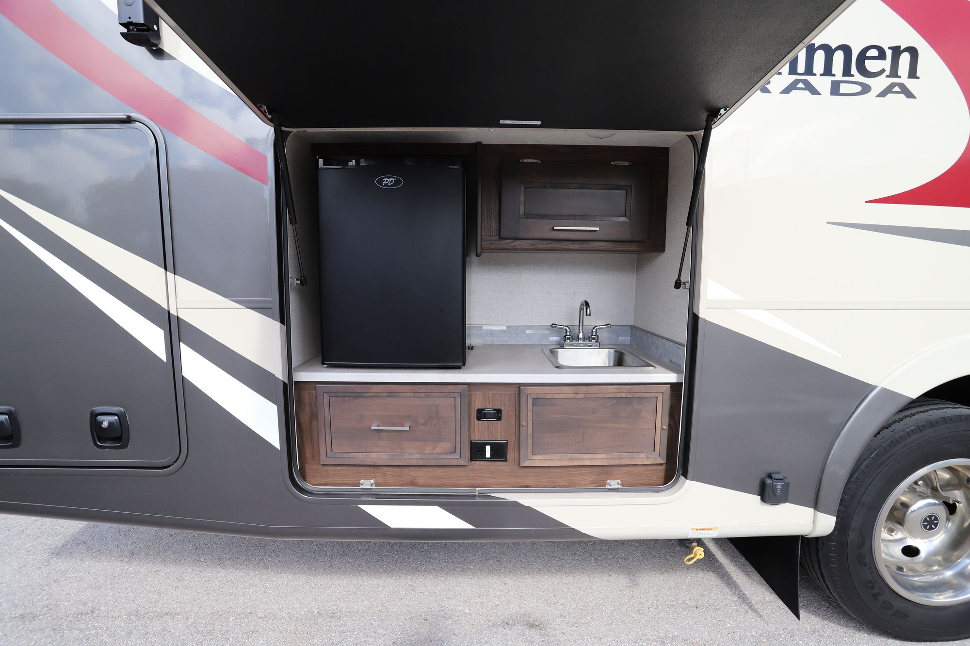 Used 2020 Coachmen Mirada 32SS Class A  For Sale