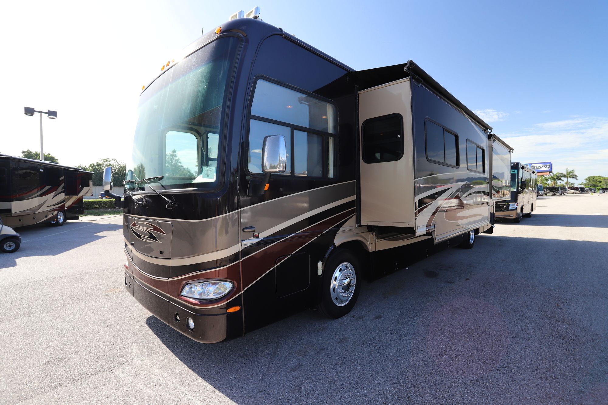 Used 2008 Damon Tuscany 4054 Class A  For Sale