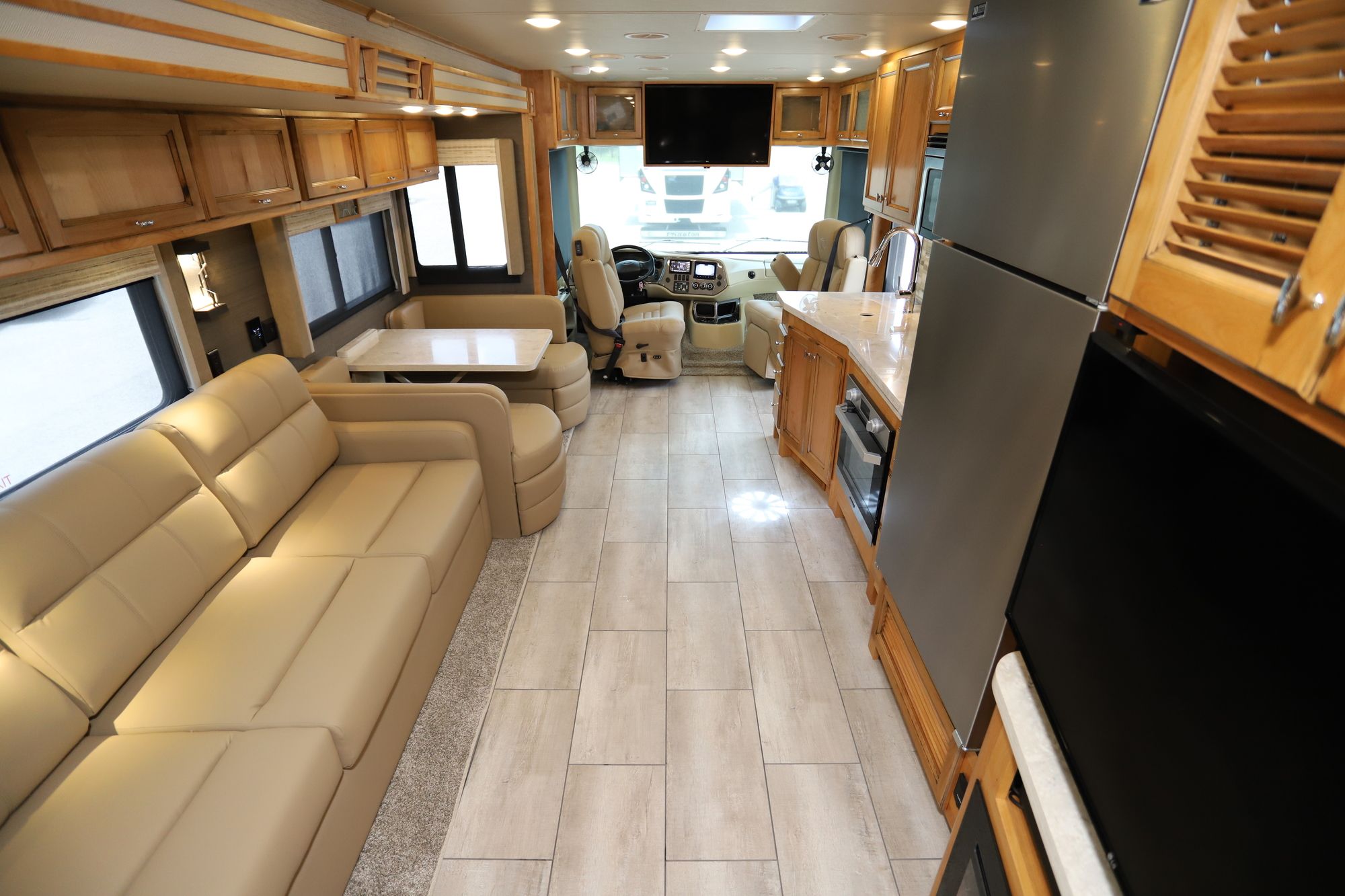 New 2021 Tiffin Motor Homes Allegro 32SA Class A  For Sale