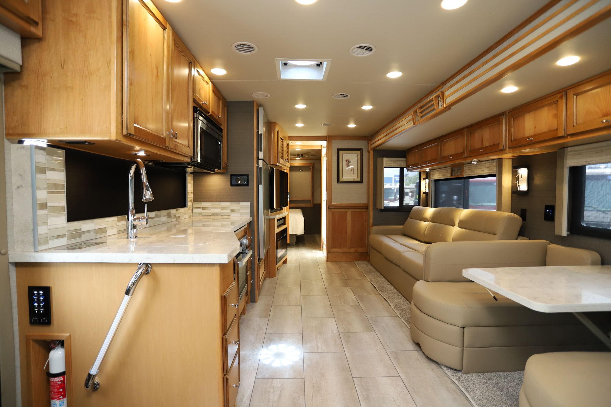 New 2021 Tiffin Motor Homes Allegro 32SA Class A  For Sale