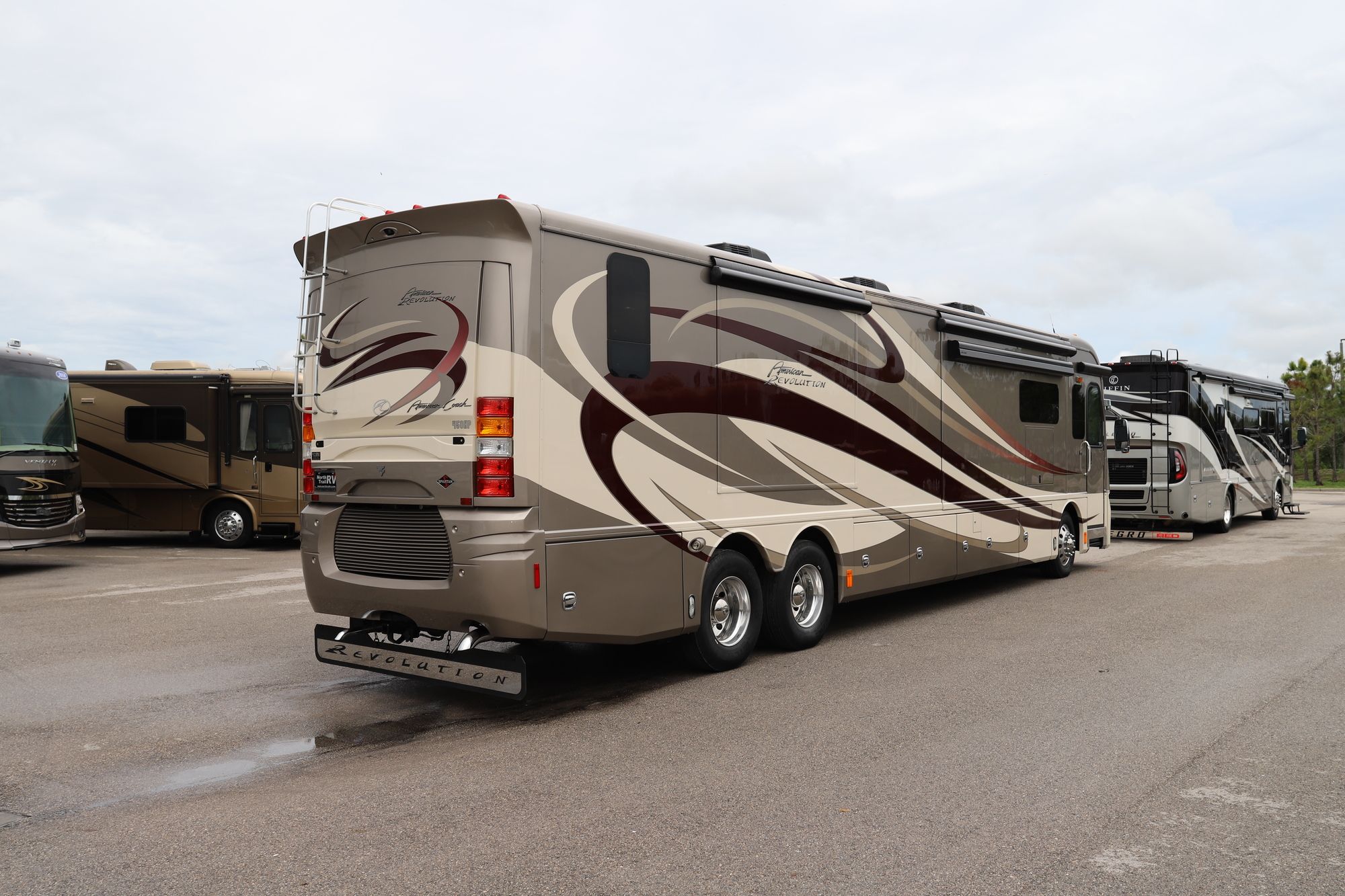 Used 2012 American Revolution 42T Class A  For Sale