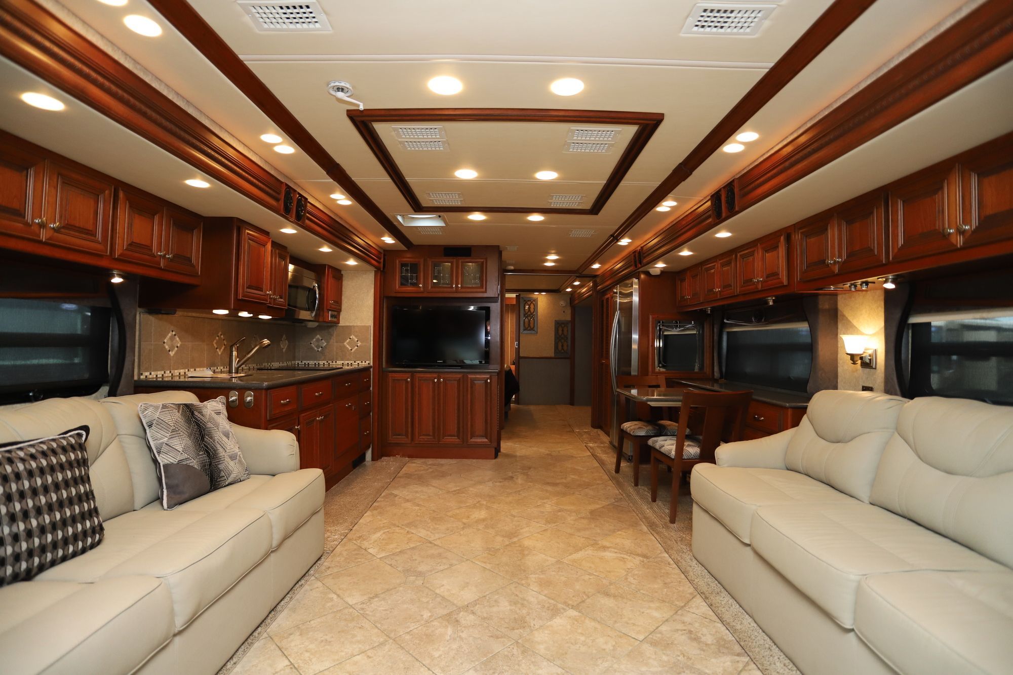 Used 2012 American Revolution 42T Class A  For Sale