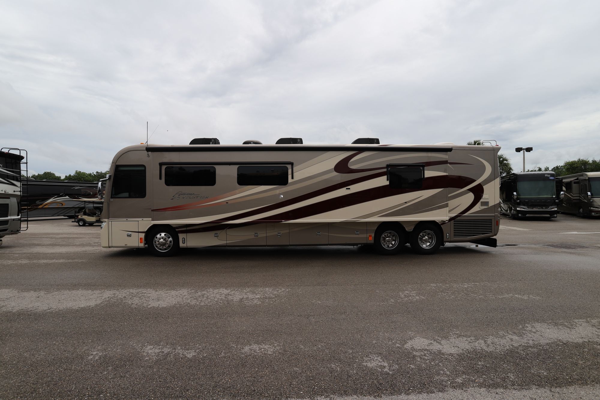 Used 2012 American Revolution 42T Class A  For Sale