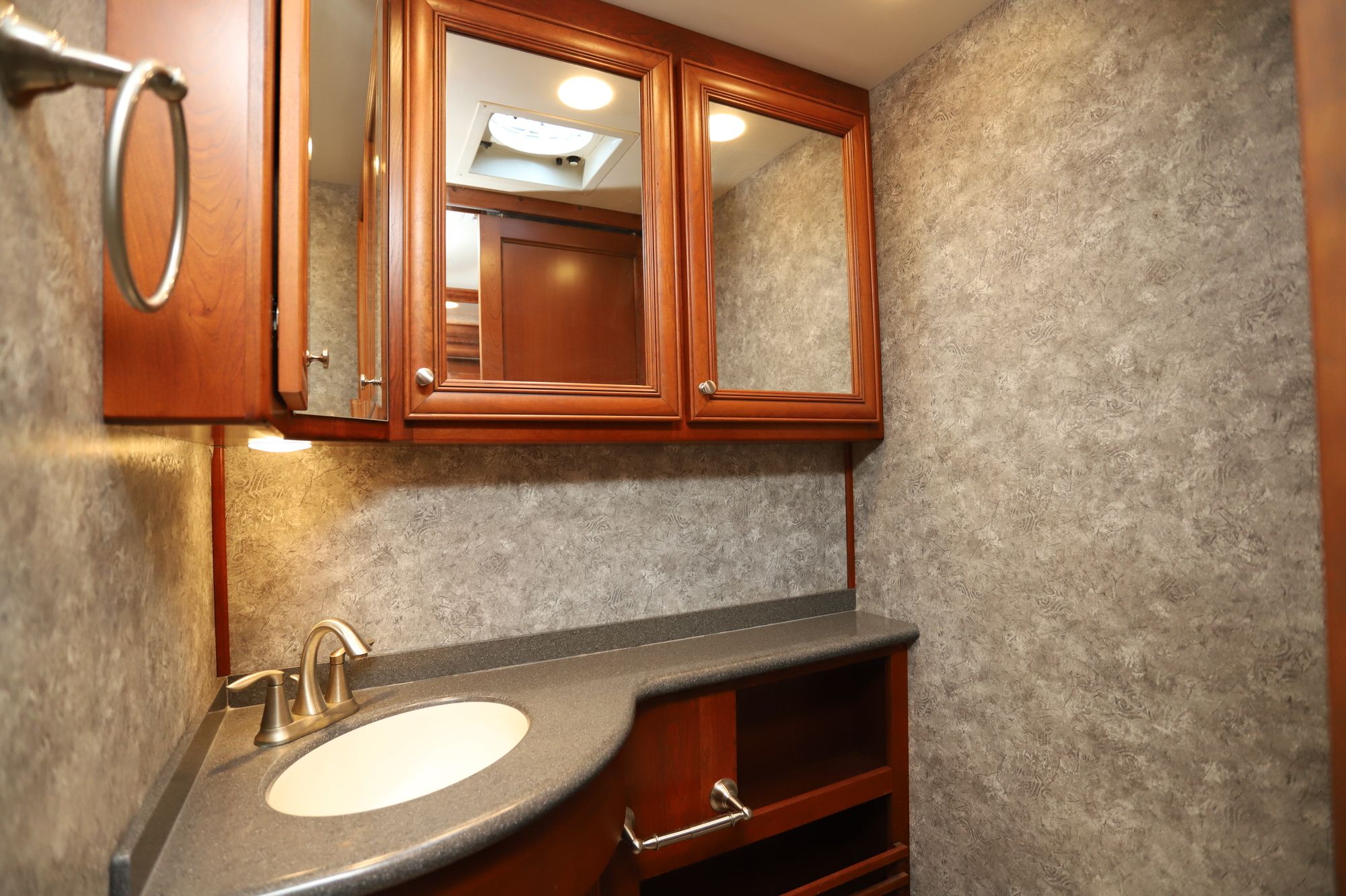 Used 2012 American Revolution 42T Class A  For Sale