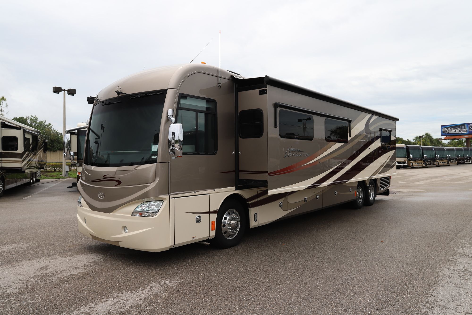 Used 2012 American Revolution 42T Class A  For Sale