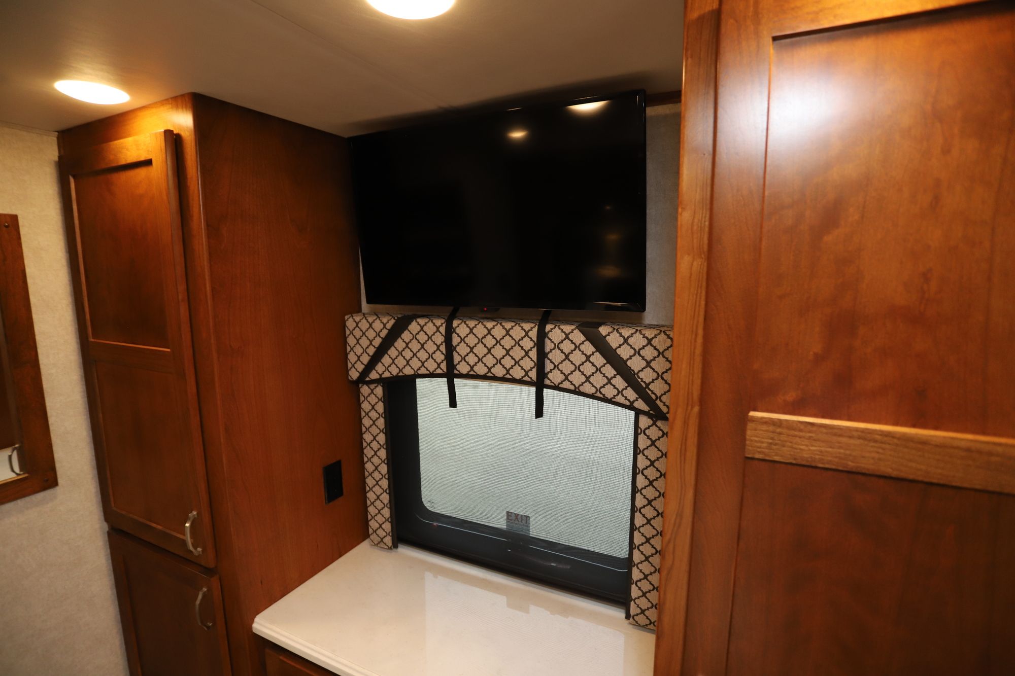 New 2021 Renegade Rv Valencia 35MB Super C  For Sale