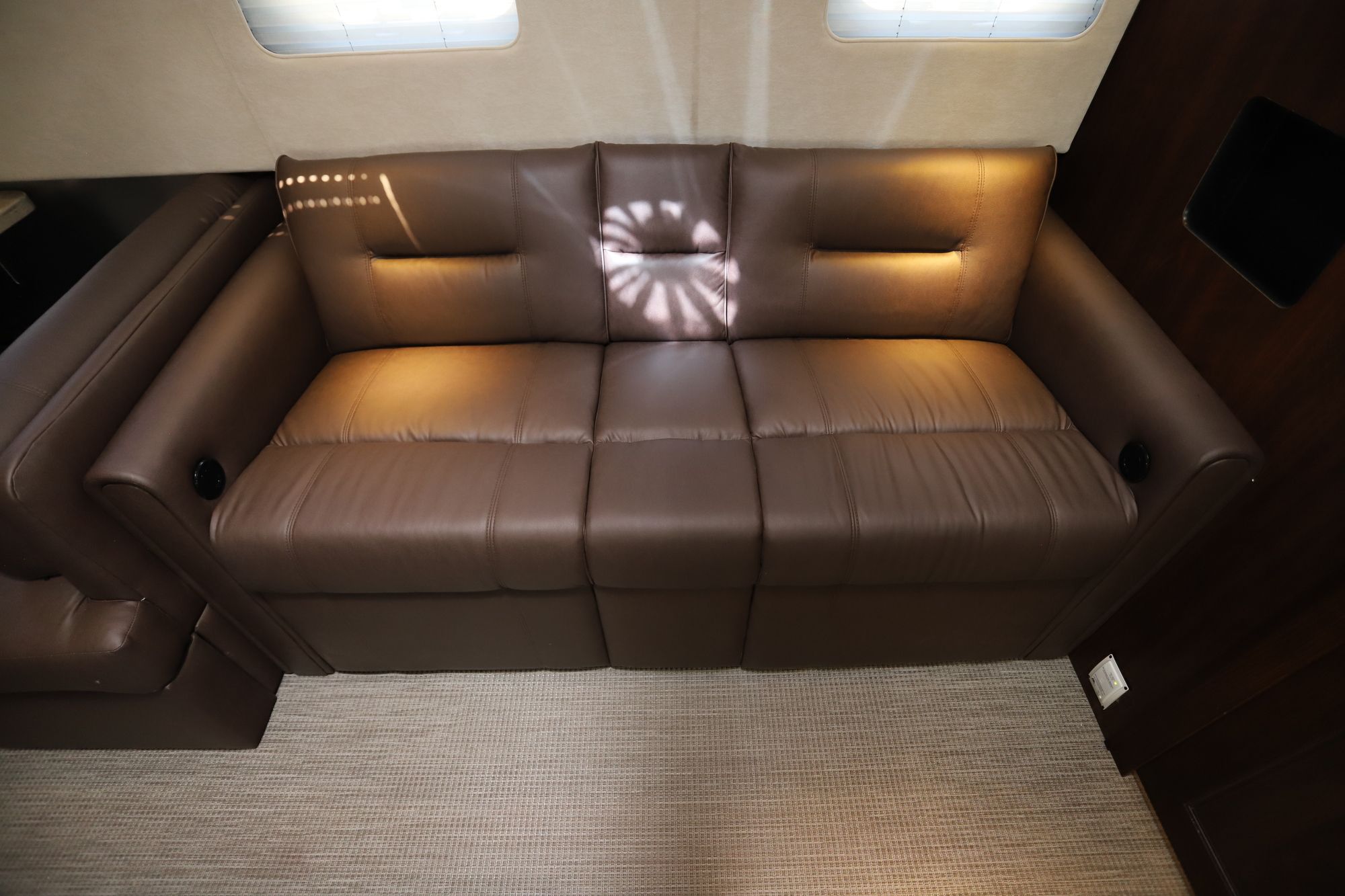 New 2020 Airstream Classic 33FB Travel Trailer  For Sale