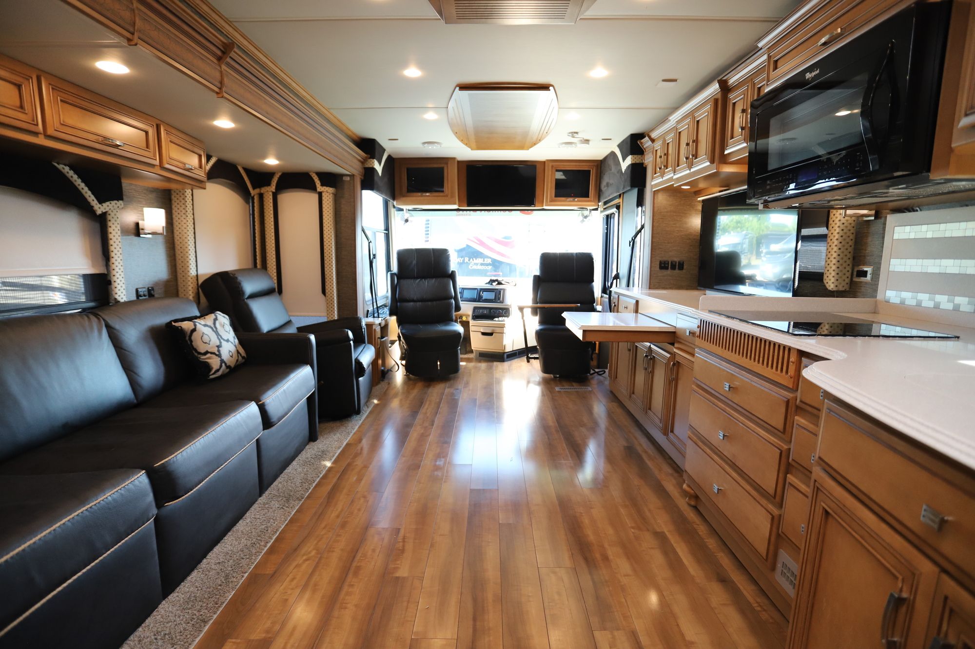 Used 2016 Newmar Ventana Le 4044 Class A  For Sale