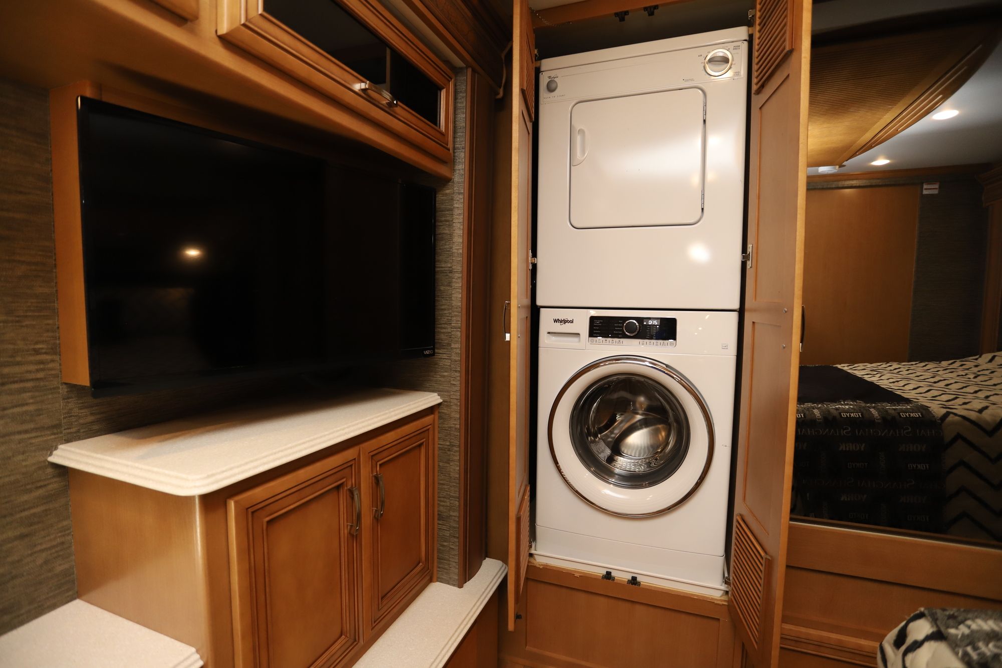 Used 2016 Newmar Ventana Le 4044 Class A  For Sale