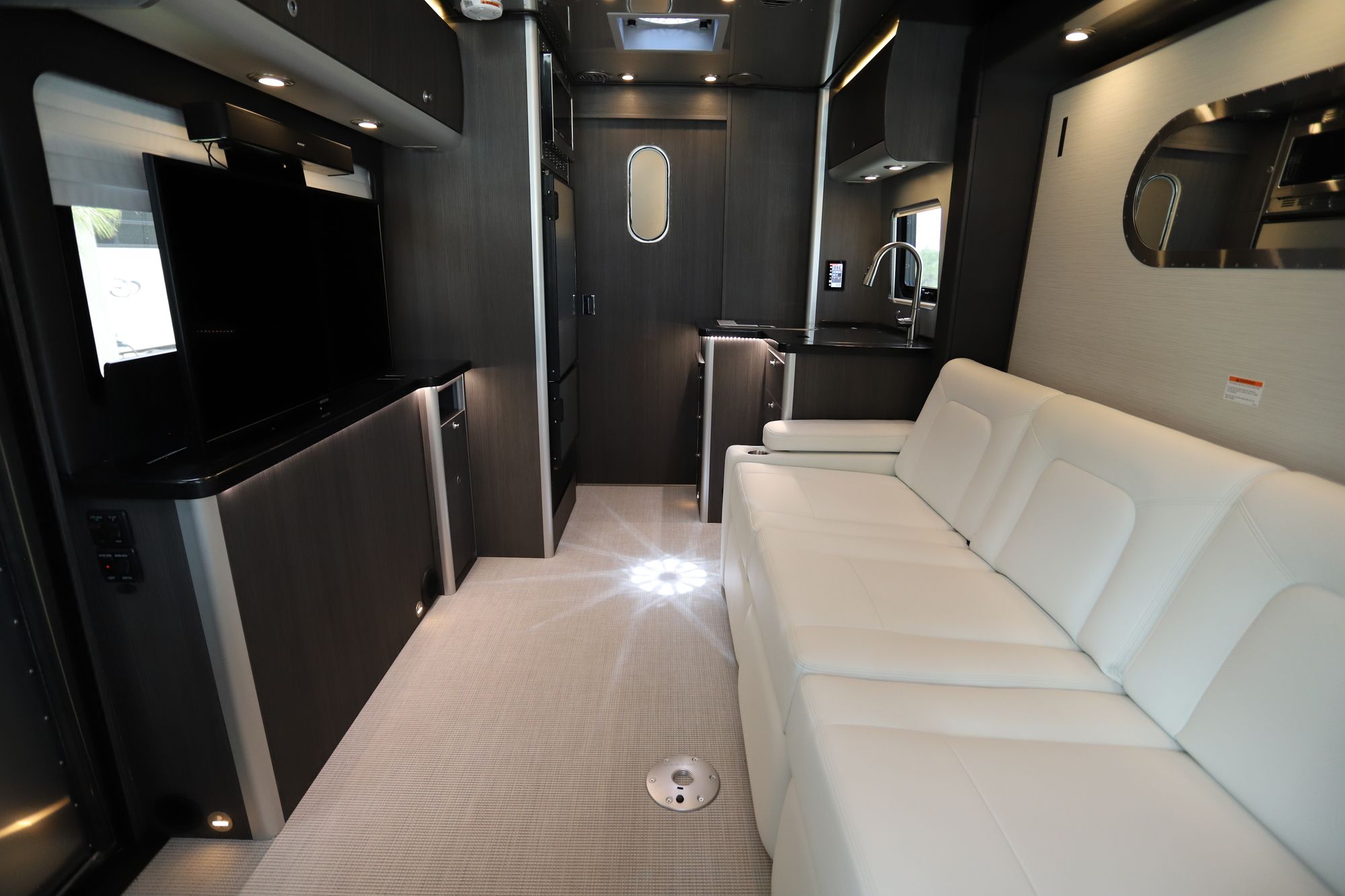 New 2021 Airstream Atlas VS30 Class C  For Sale