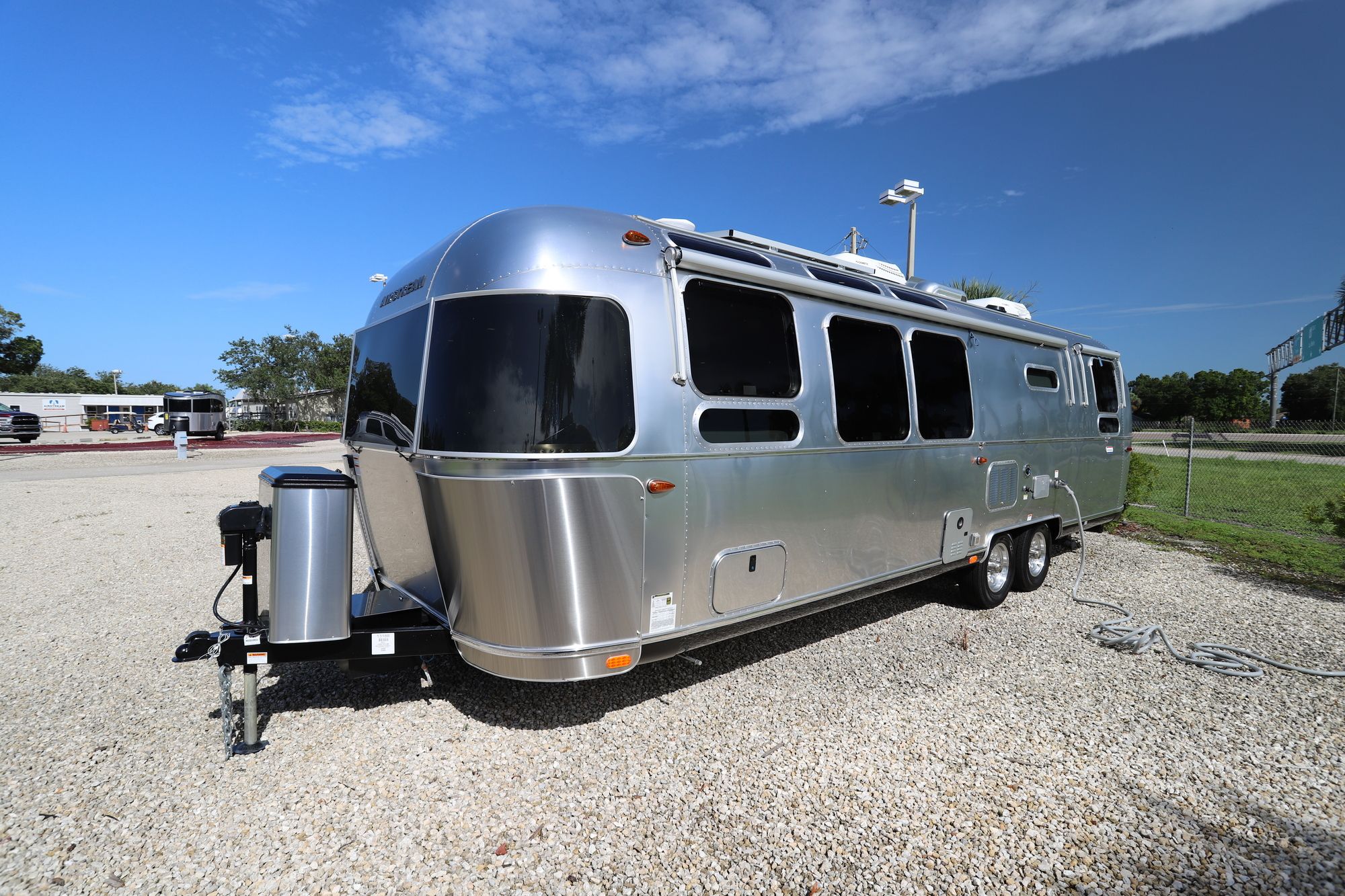 New 2021 Airstream International 30RB Travel Trailer  For Sale