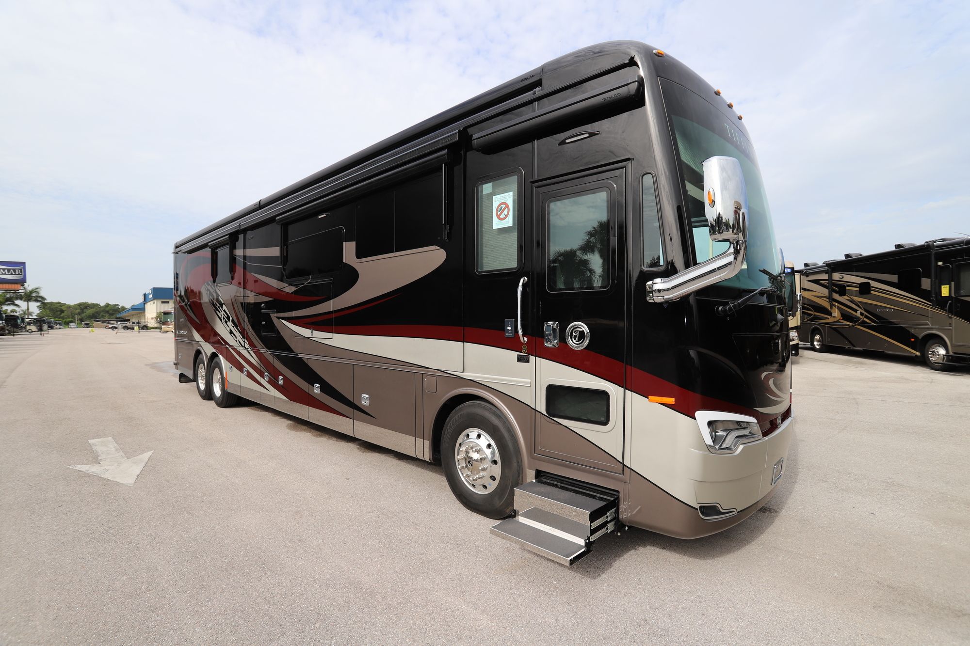 New 2021 Tiffin Motor Homes Allegro Bus 45OPP Class A  For Sale