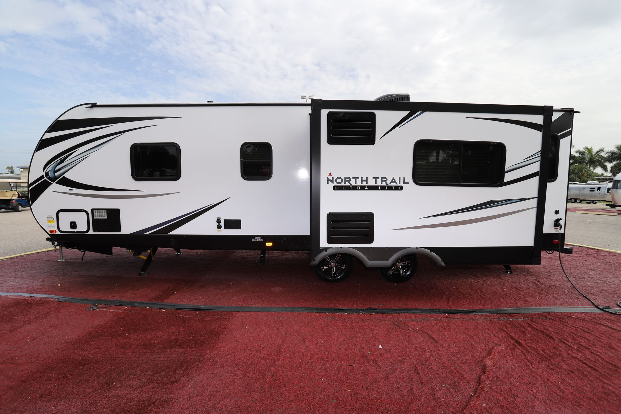 New 2021 Heartland Rv North Trail 25LRSS Travel Trailer  For Sale