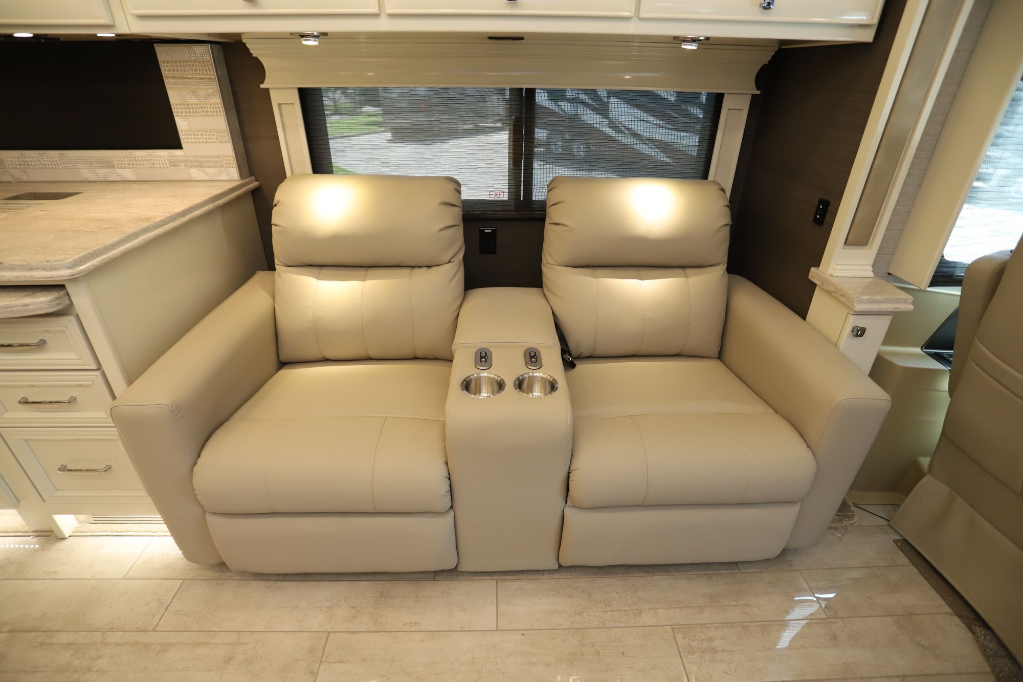 New 2021 Tiffin Motor Homes Phaeton 40IH Class A  For Sale