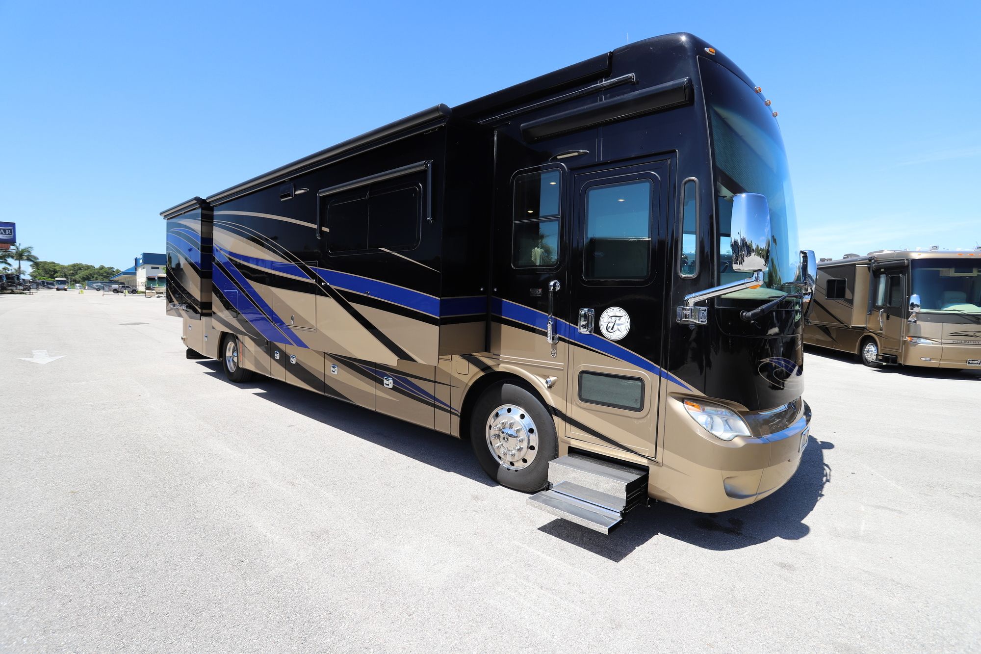 Used 2016 Tiffin Motor Homes Allegro Bus 40AP Class A  For Sale