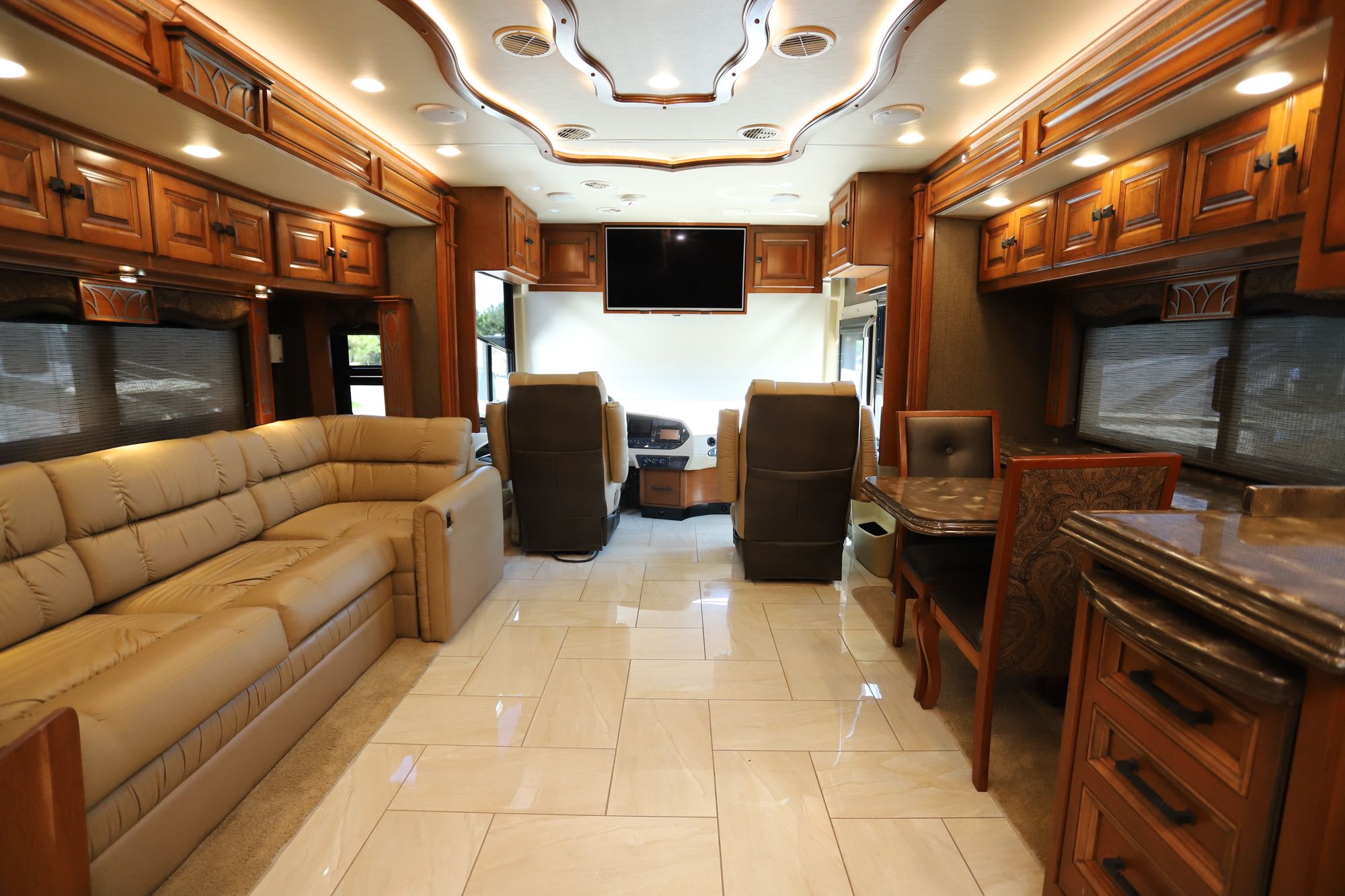 Used 2016 Tiffin Motor Homes Allegro Bus 40AP Class A  For Sale