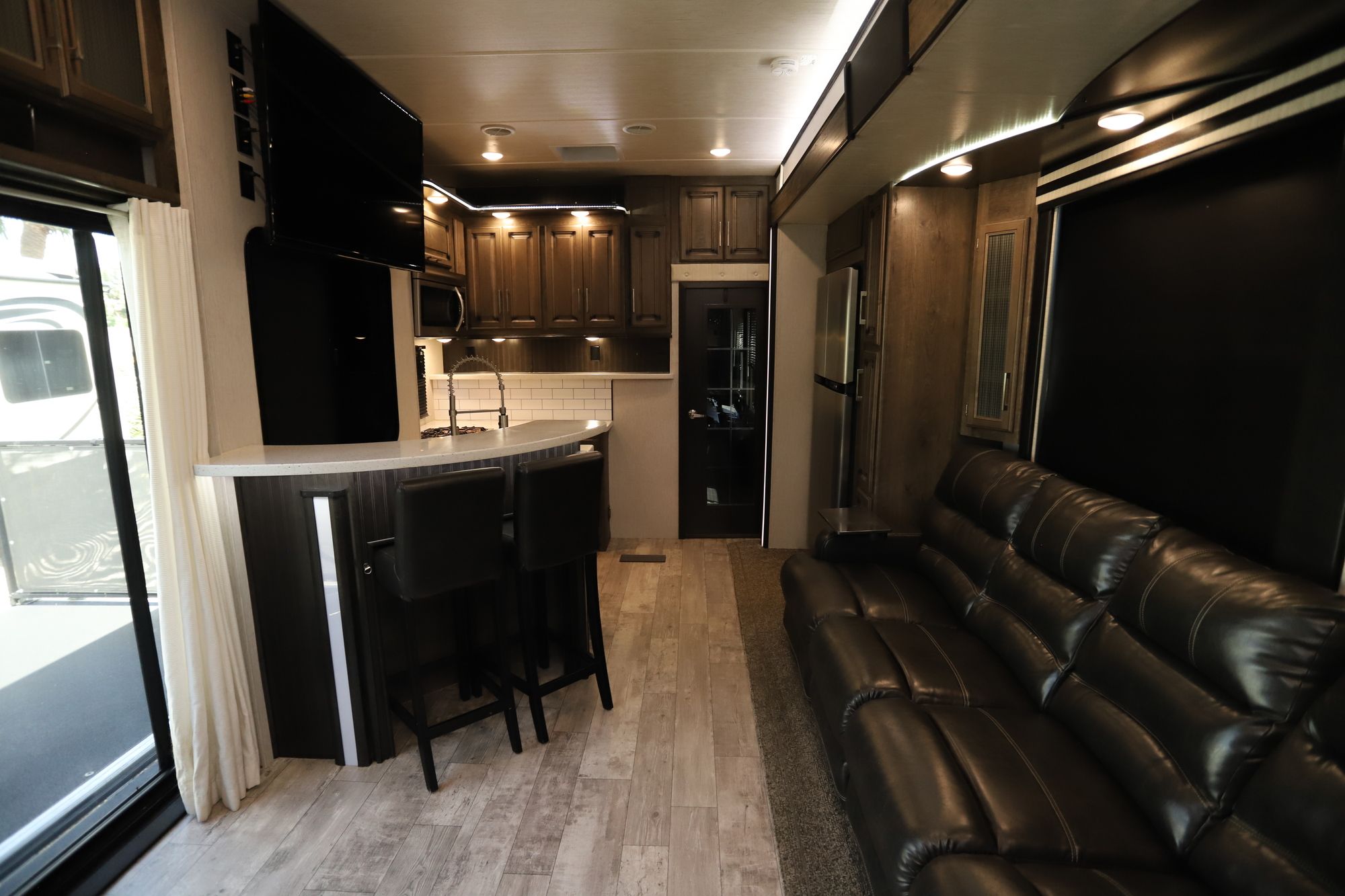 Used 2018 Heartland Rv Cyclone 4270 Fifth Wheel  For Sale