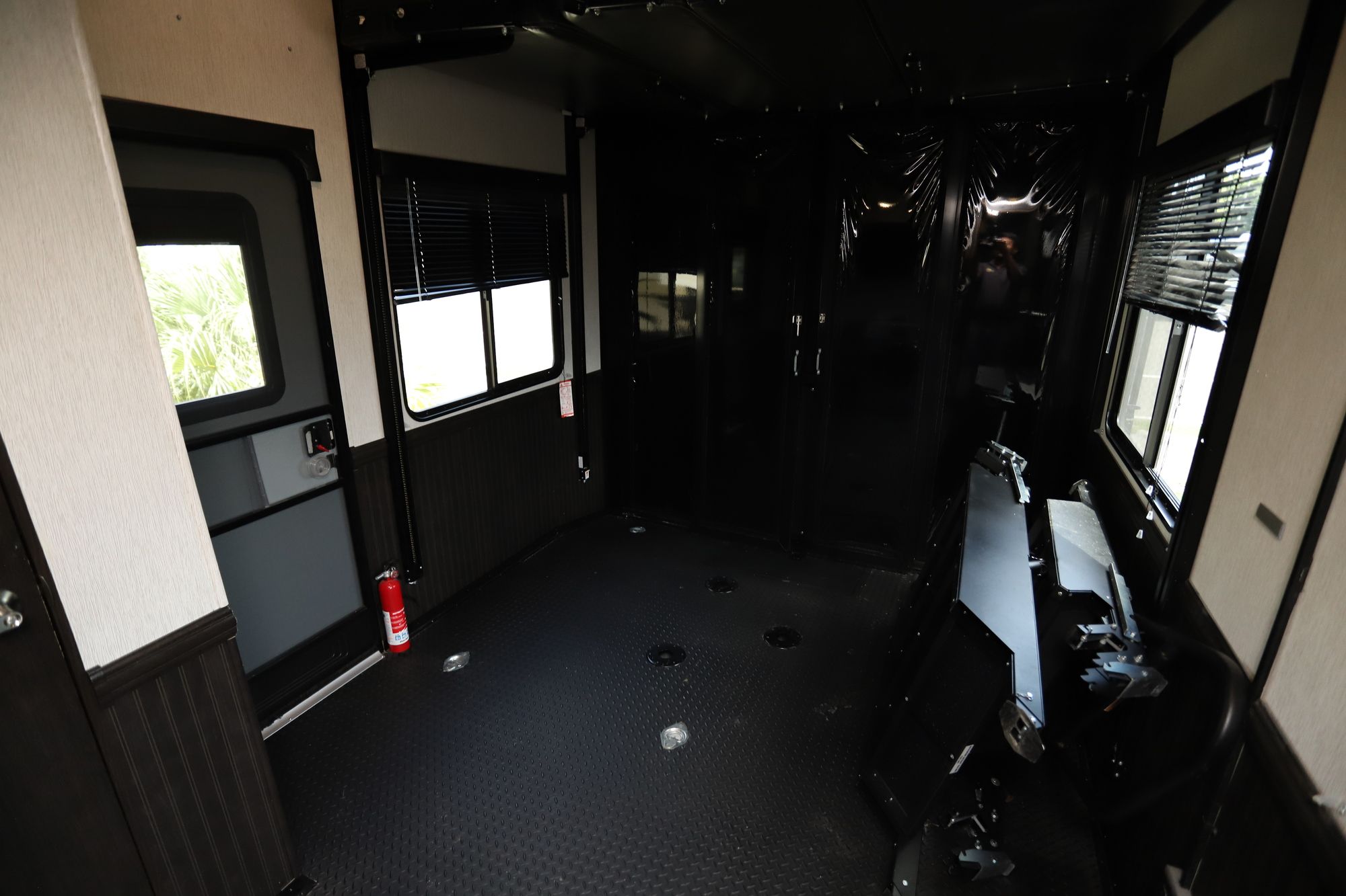 Used 2018 Heartland Rv Cyclone 4270 Fifth Wheel  For Sale