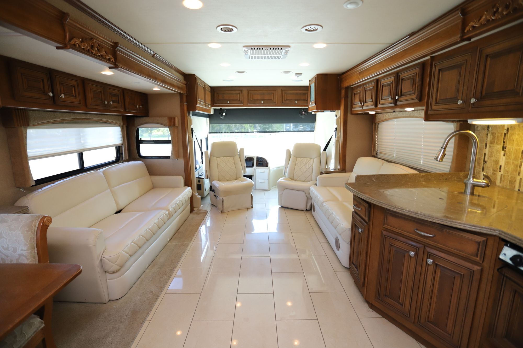 Used 2011 Damon Tuscany 42RQ Class A  For Sale