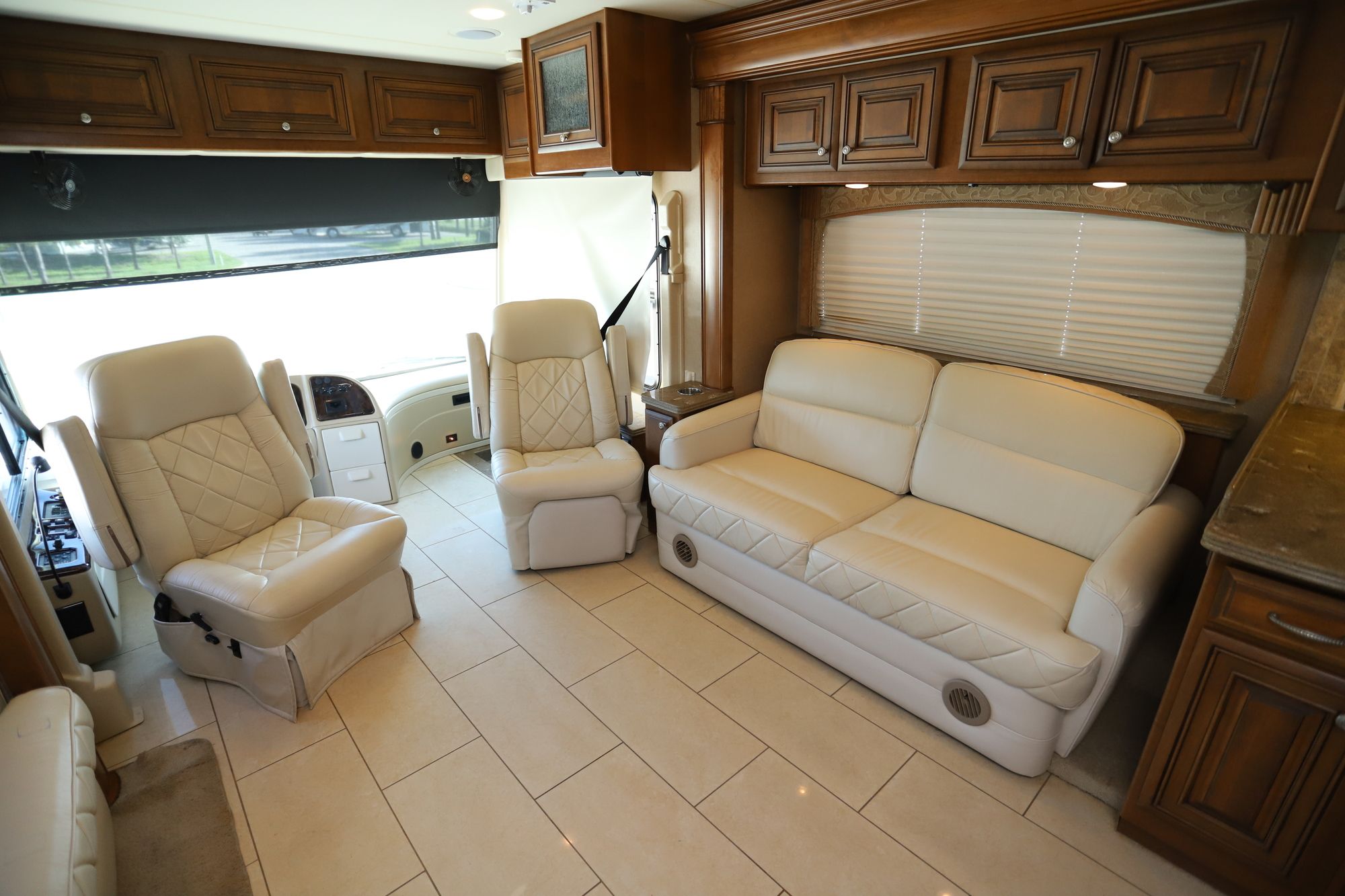 Used 2011 Damon Tuscany 42RQ Class A  For Sale