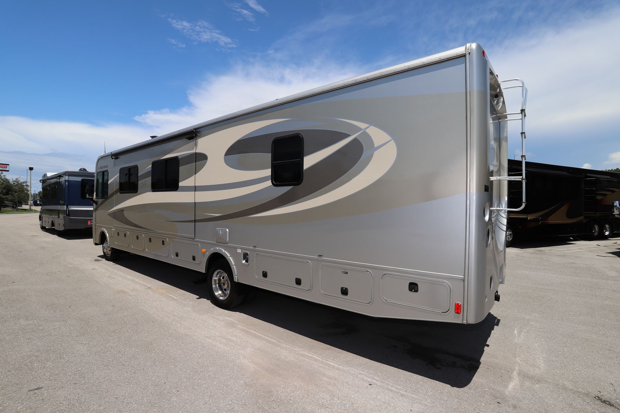 Used 2014 Fleetwood Terra 35K Class A  For Sale