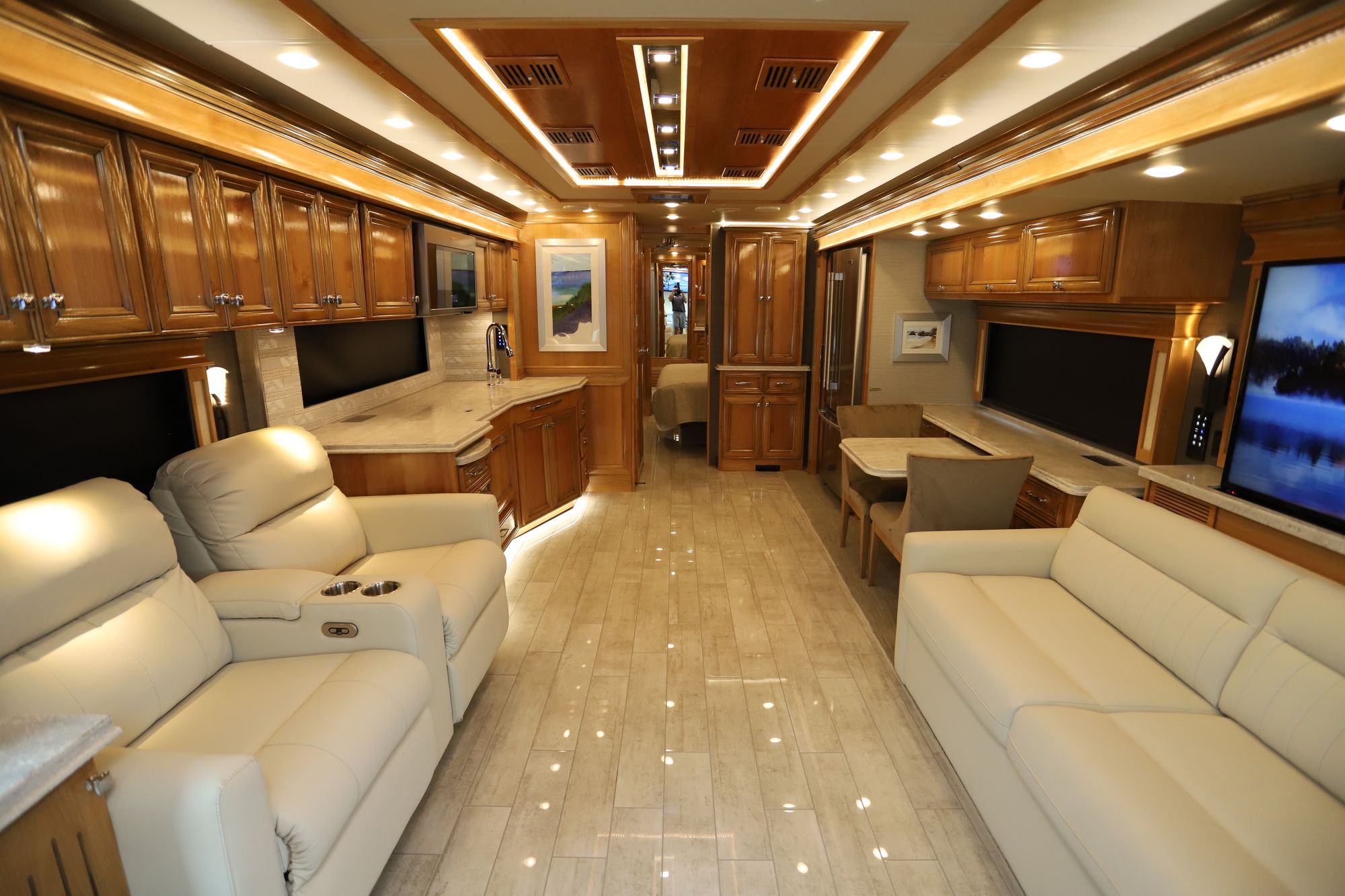 New 2021 Tiffin Motor Homes Phaeton 40QBH Class A  For Sale