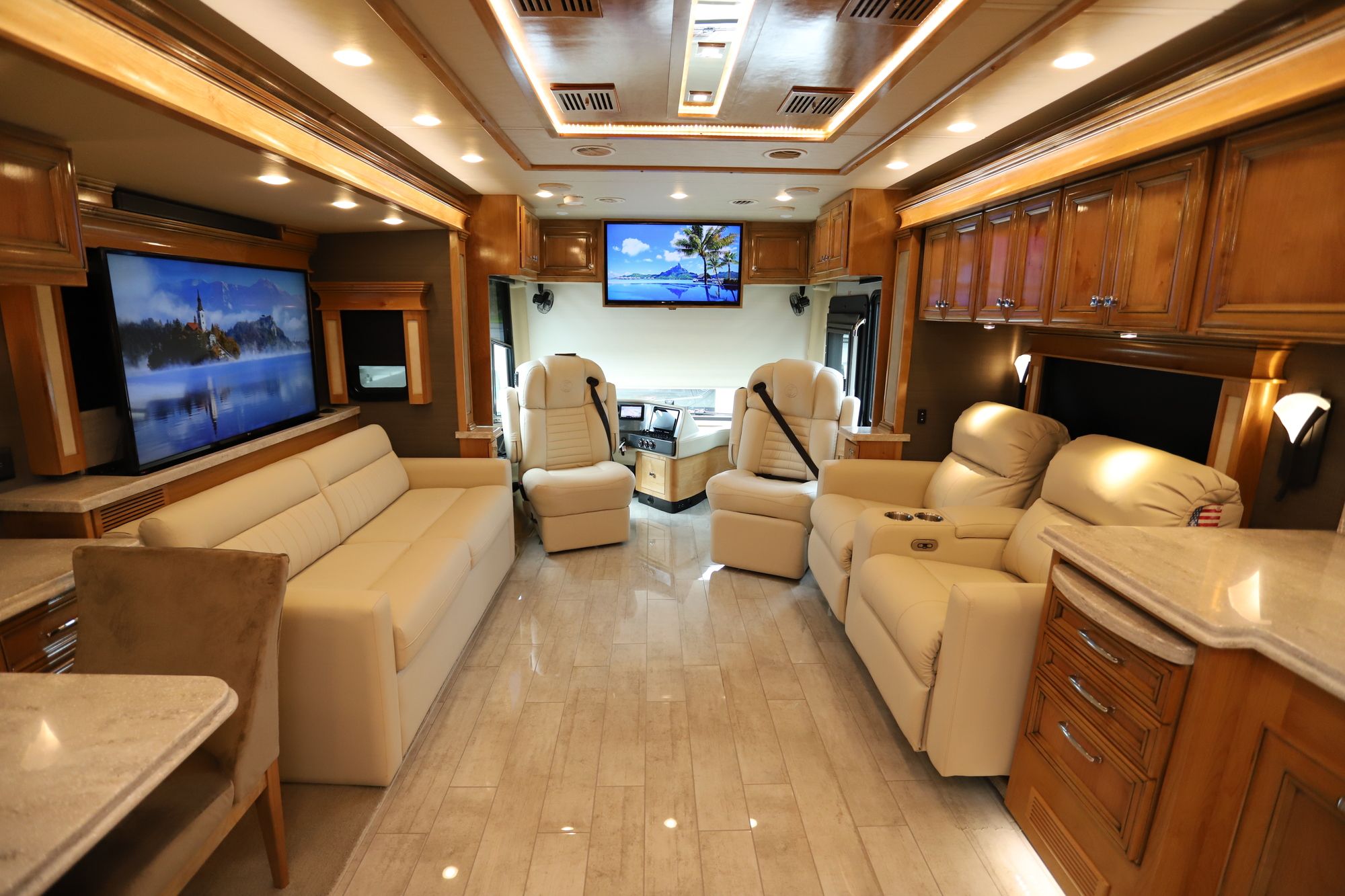 New 2021 Tiffin Motor Homes Phaeton 40QBH Class A  For Sale