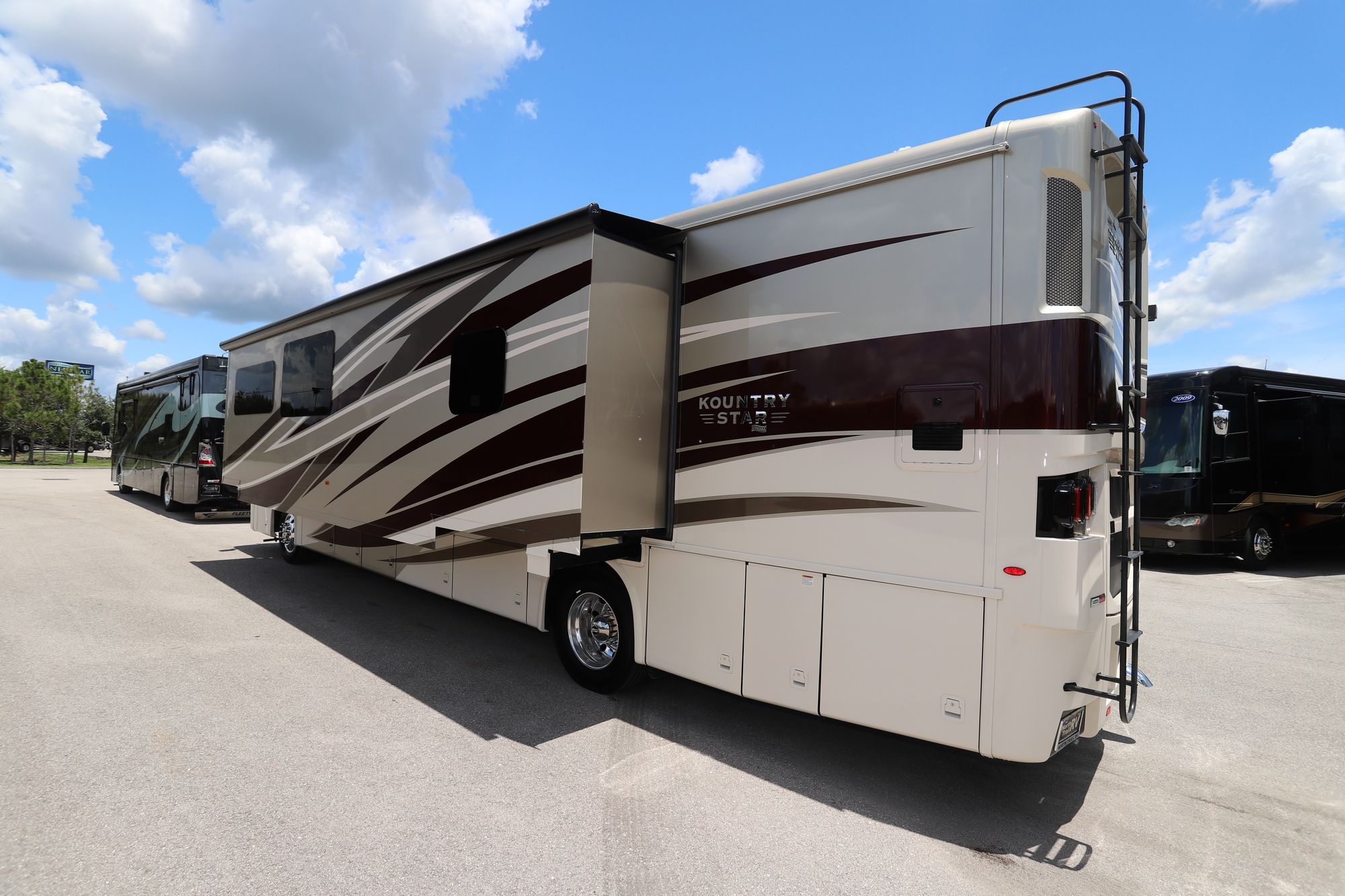 New 2021 Newmar Kountry Star 4037 Class A  For Sale