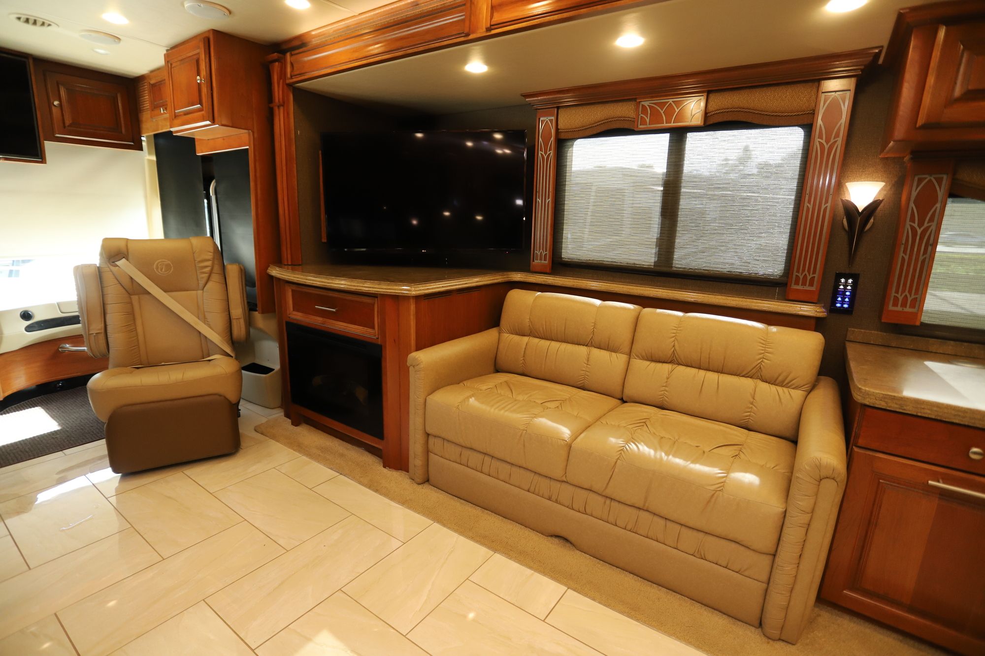 Used 2016 Tiffin Motor Homes Allegro Bus 45OP Class A  For Sale