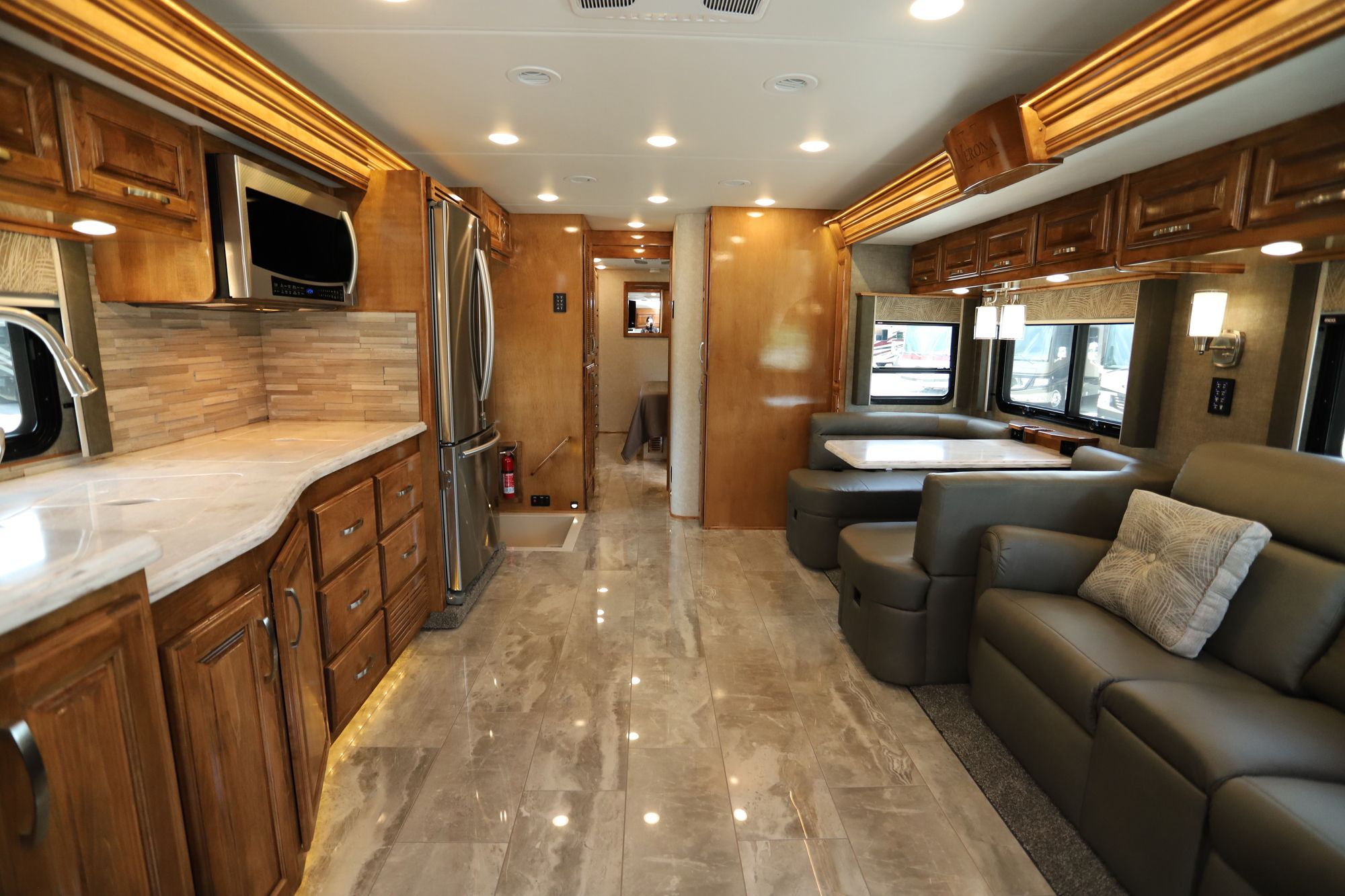 New 2021 Renegade Rv Verona Le 38LDG Super C  For Sale