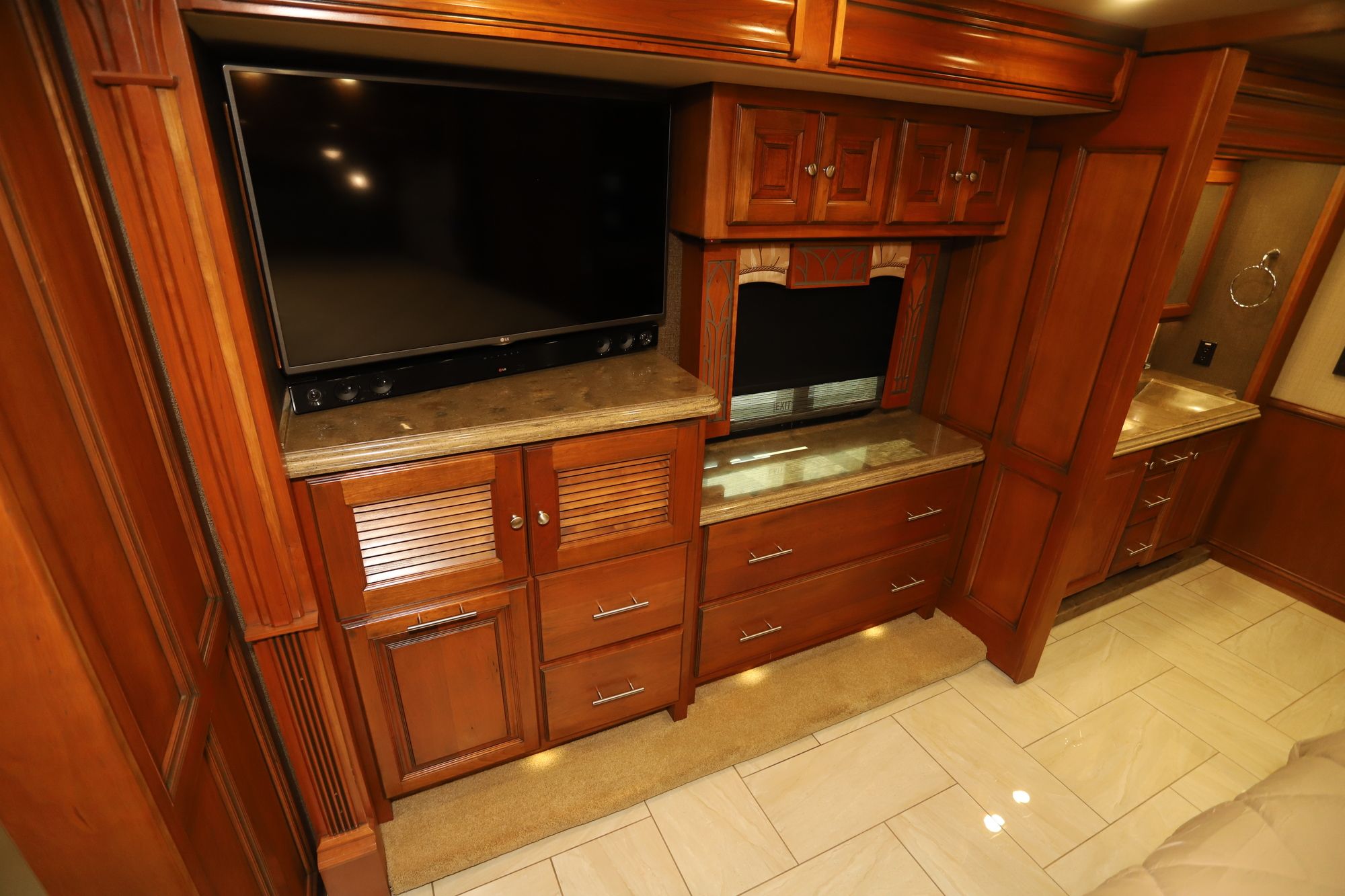 Used 2016 Tiffin Motor Homes Allegro Bus 45OP Class A  For Sale