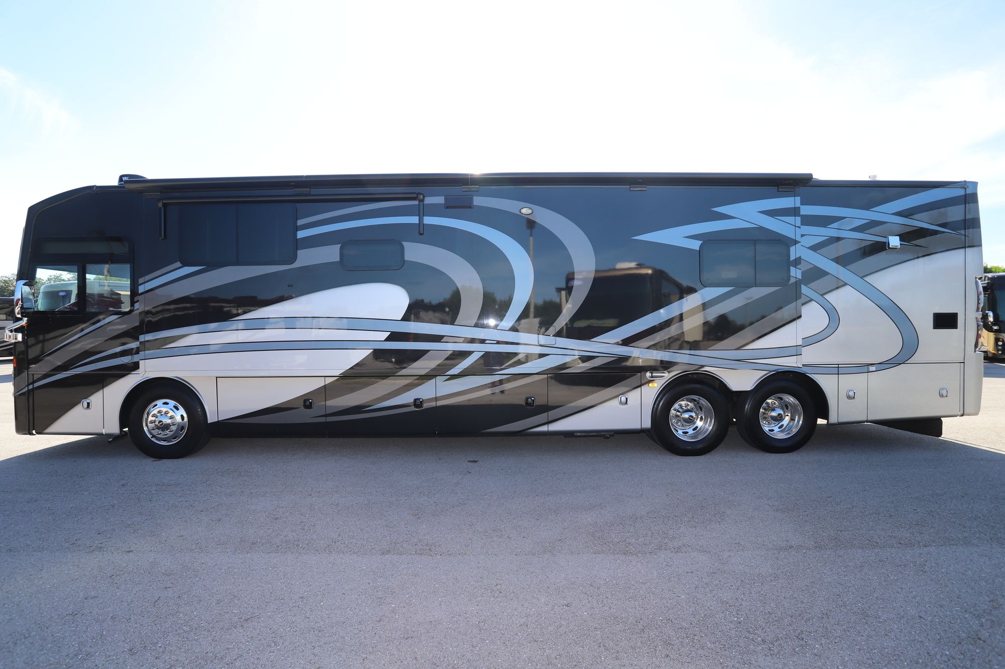 Used 2016 Thor Tuscany 42GX Class A  For Sale