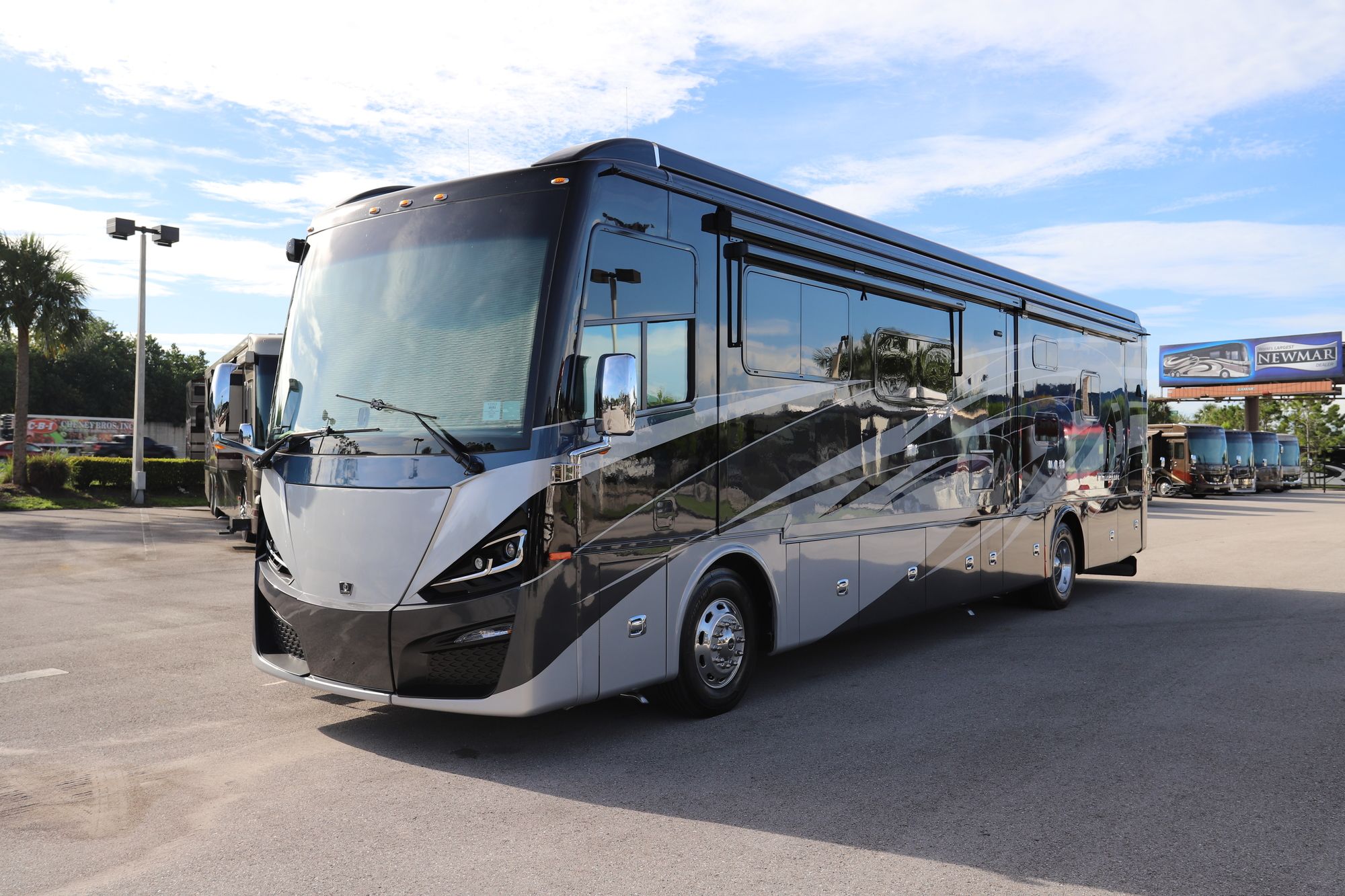 New 2021 Tiffin Motor Homes Phaeton 40QKH Class A  For Sale