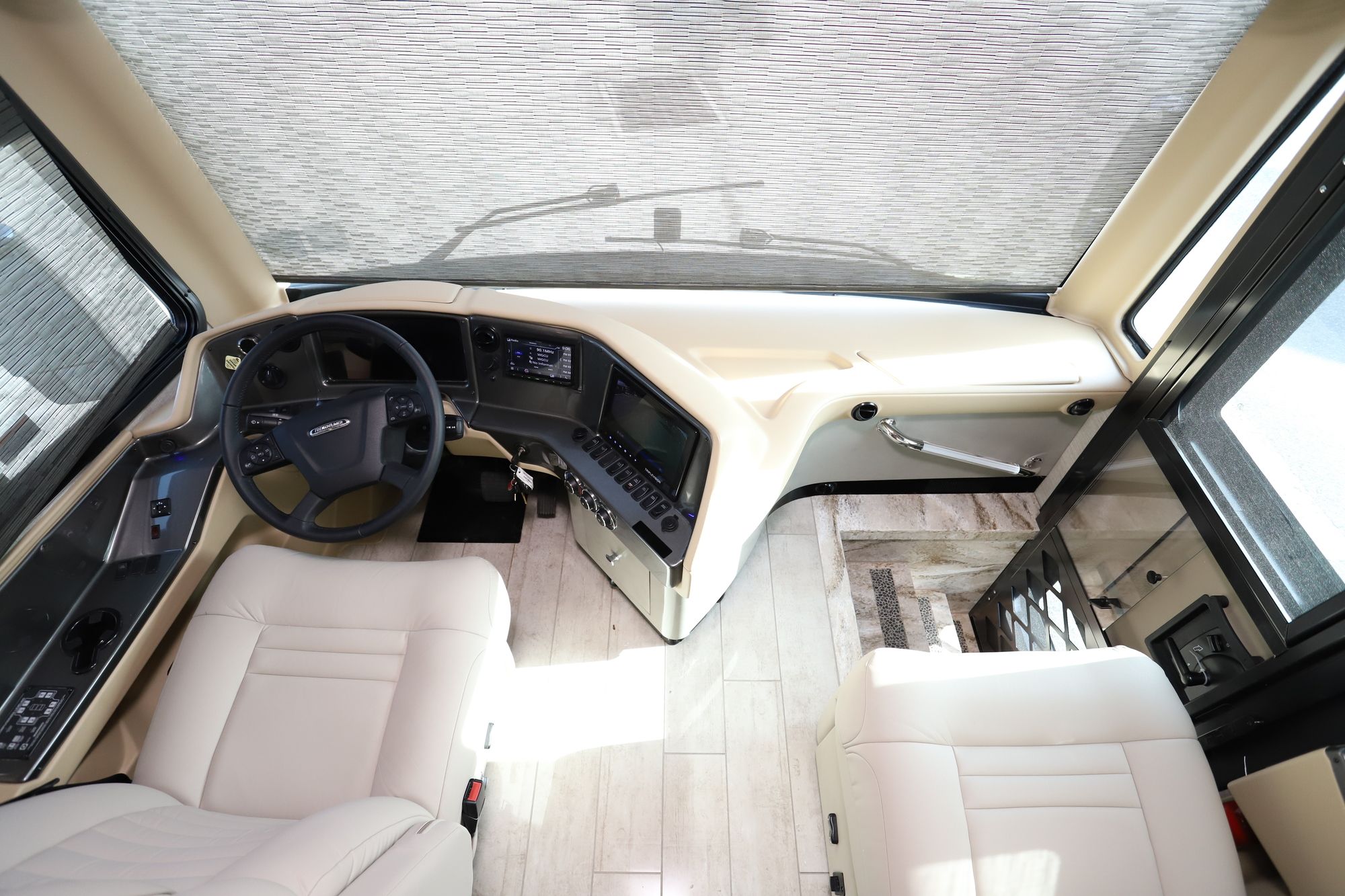 New 2021 Tiffin Motor Homes Phaeton 40QKH Class A  For Sale