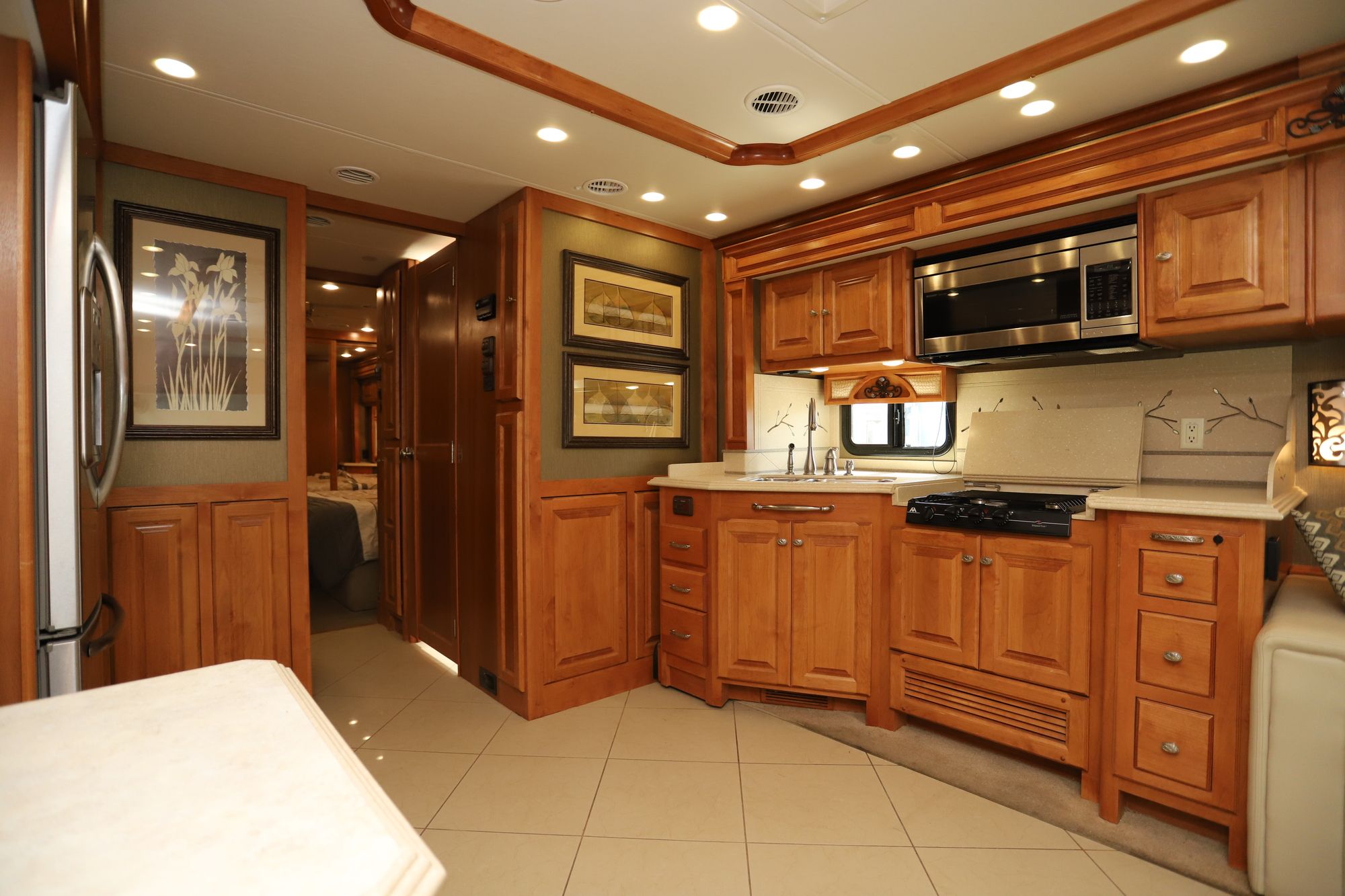 Used 2013 Tiffin Motor Homes Phaeton 36GH Class A  For Sale