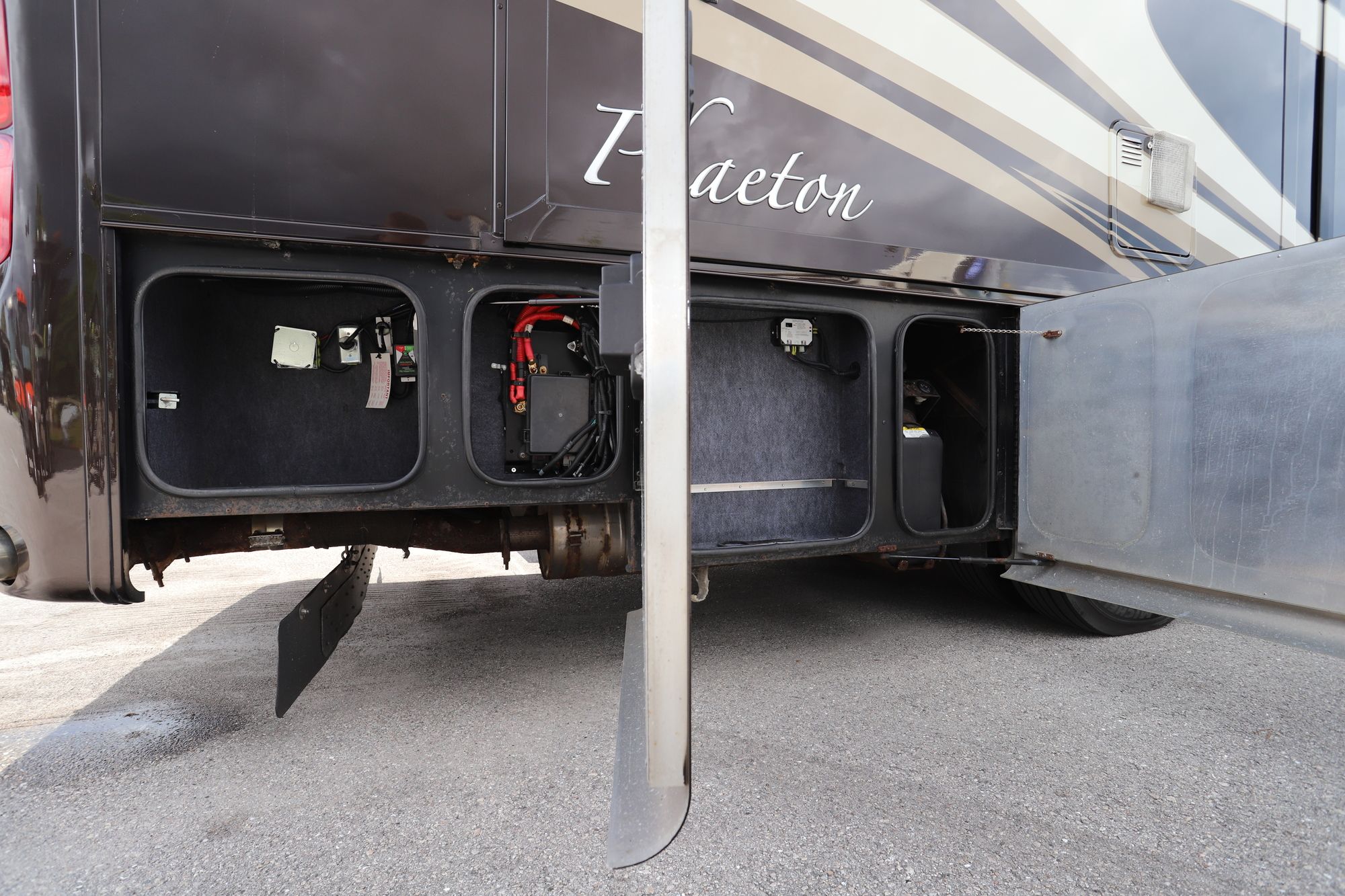 Used 2013 Tiffin Motor Homes Phaeton 36GH Class A  For Sale