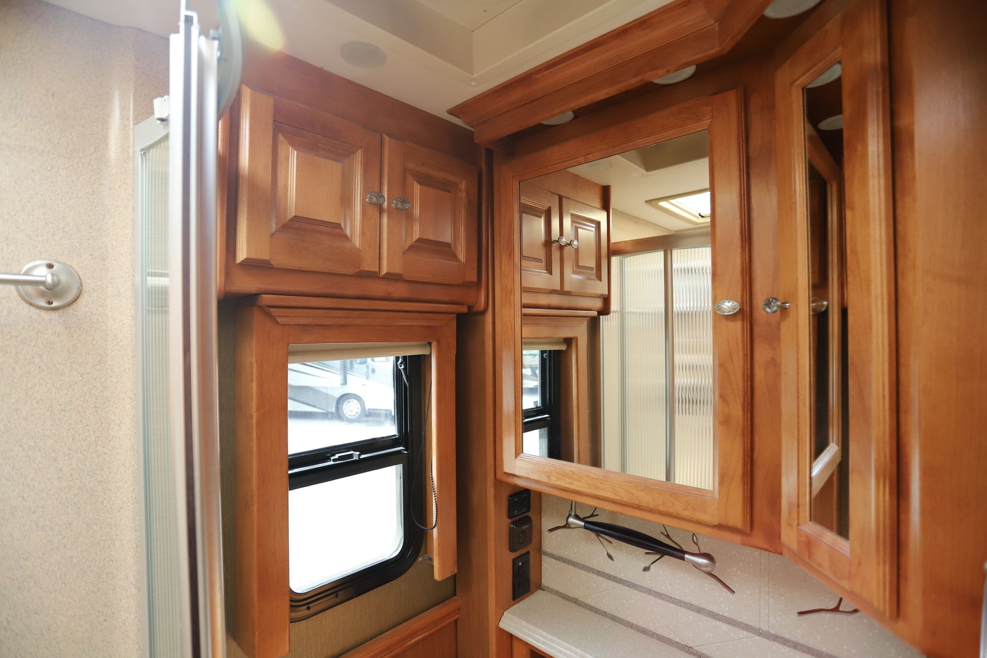 Used 2013 Tiffin Motor Homes Phaeton 36GH Class A  For Sale