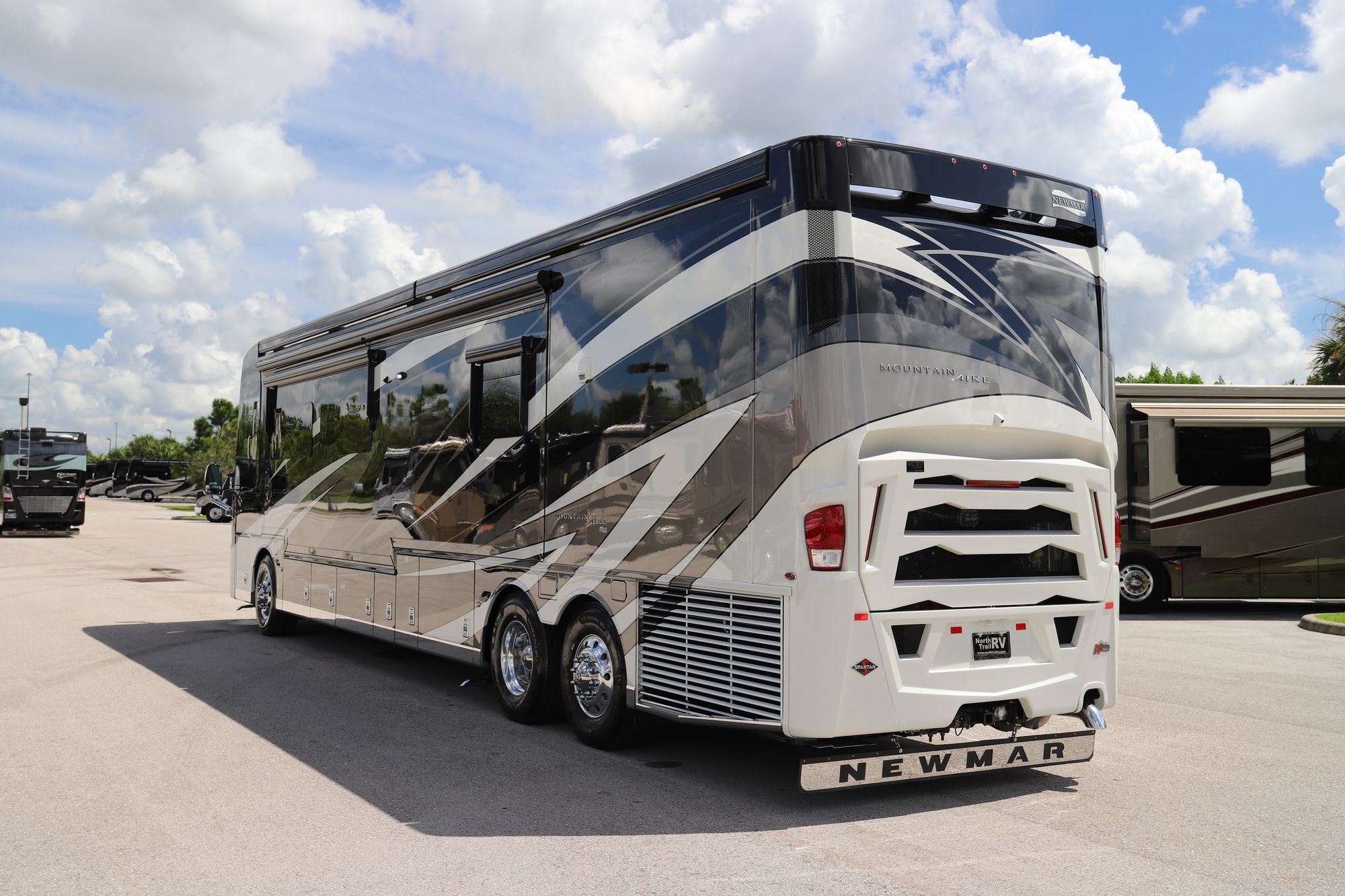 New 2021 Newmar Mountain Aire 4551 Class A  For Sale