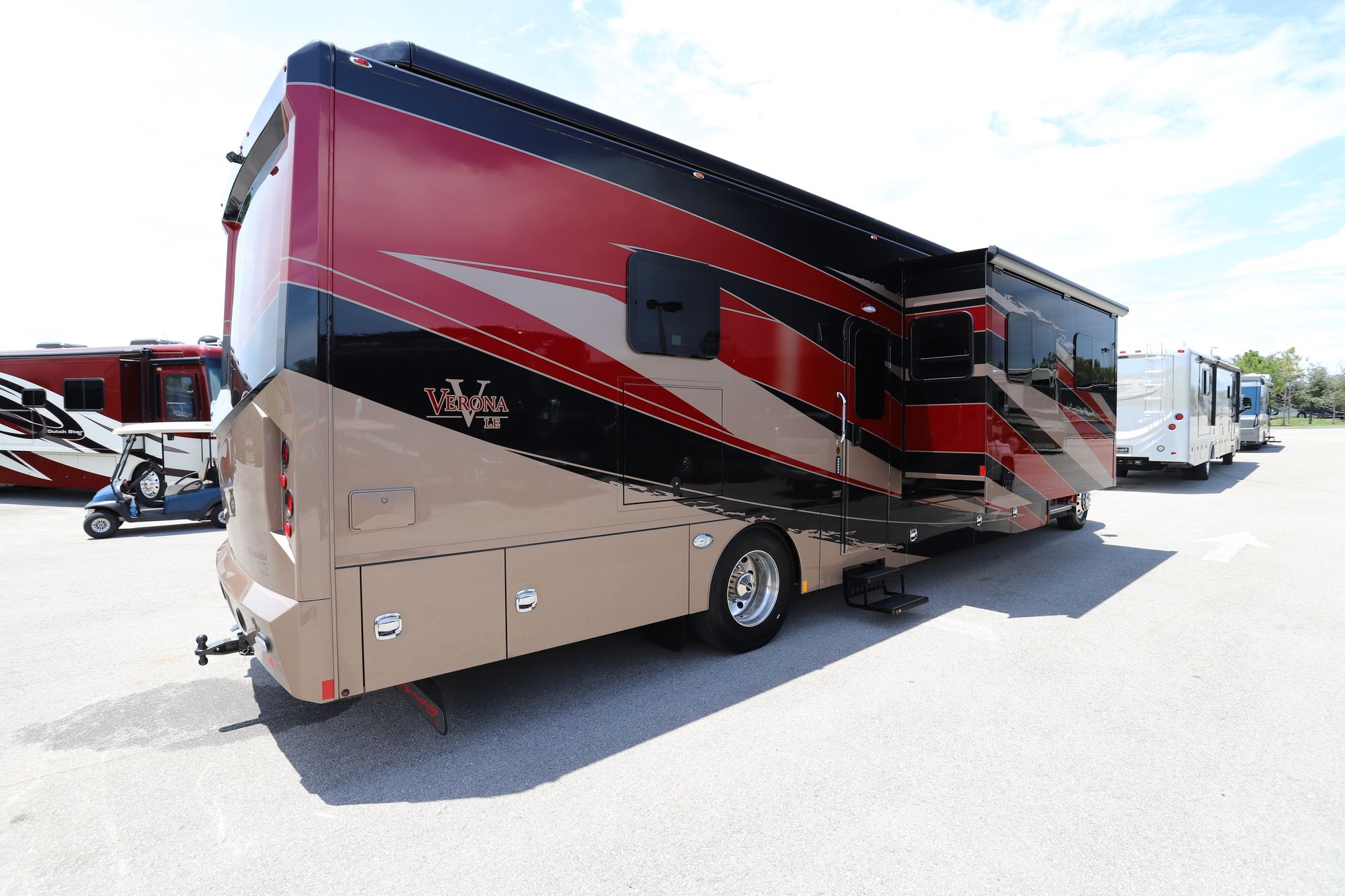 New 2021 Renegade Rv Verona Le 40LRB Super C  For Sale