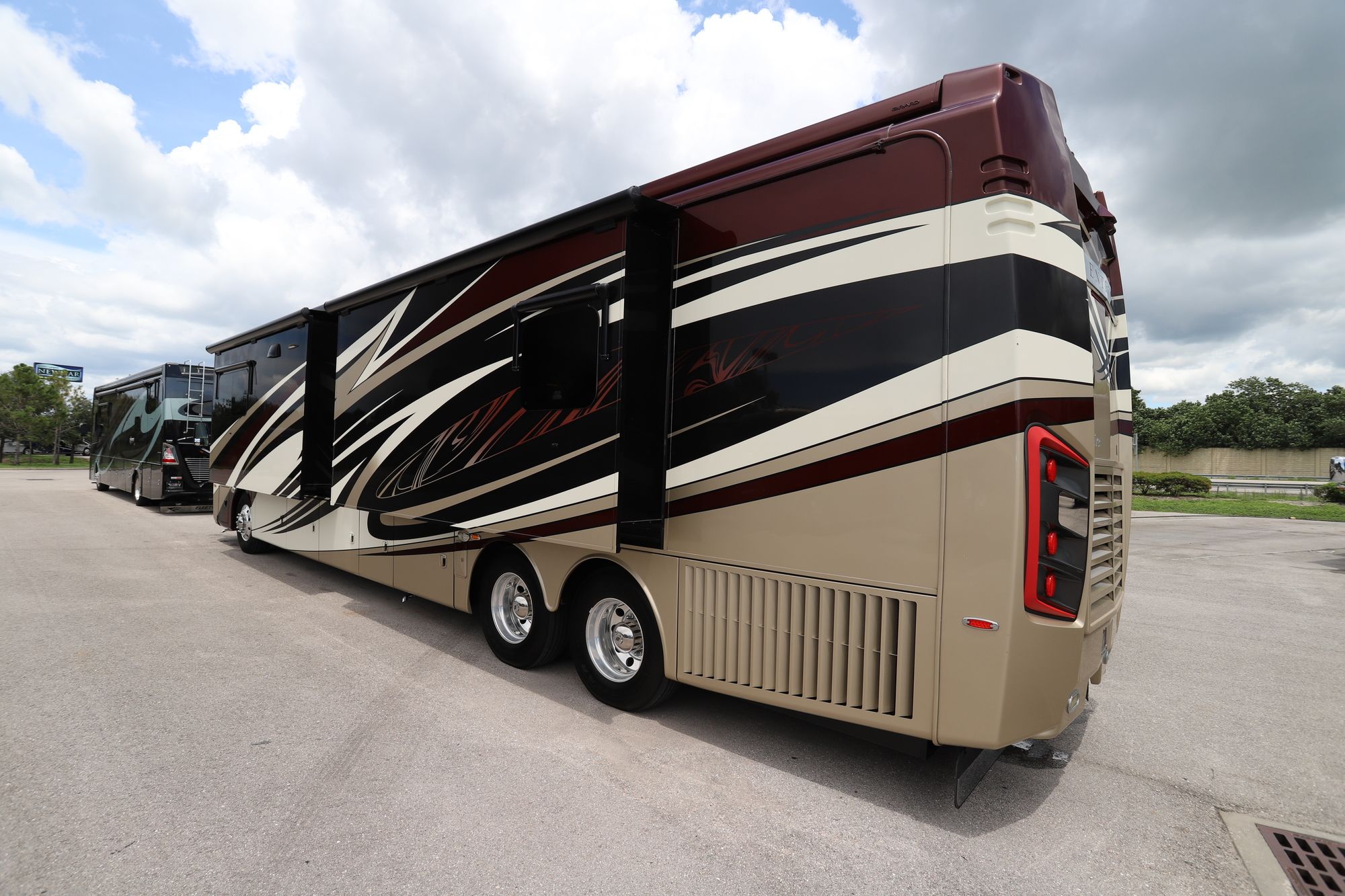 Used 2017 Entegra Aspire 44R Class A  For Sale