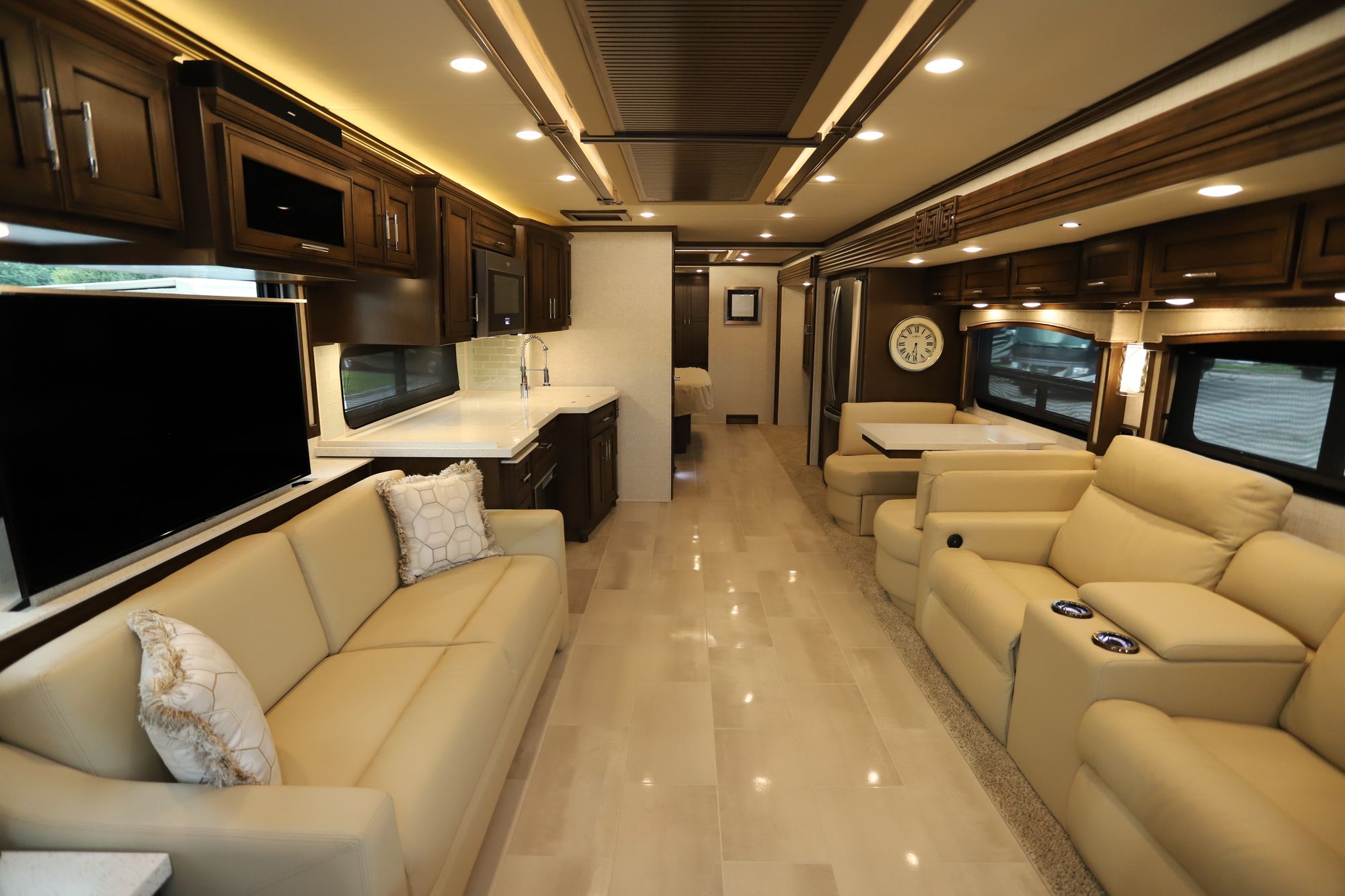 New 2021 Newmar Ventana 4369 Class A  For Sale