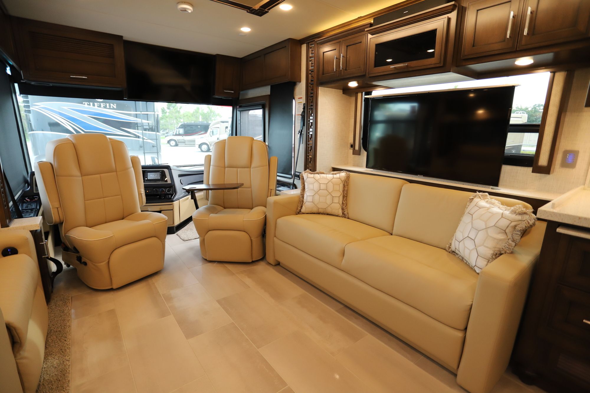 New 2021 Newmar Ventana 4369 Class A  For Sale